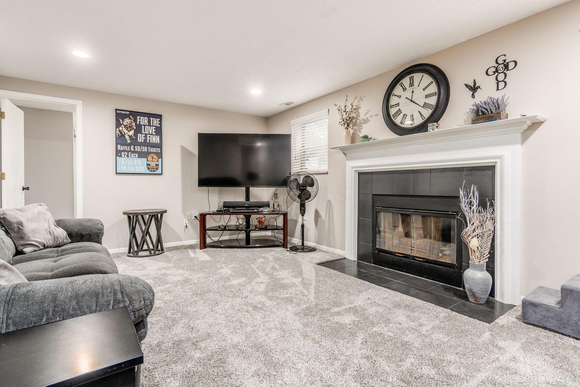 2817 Westrock Drive, Hilliard