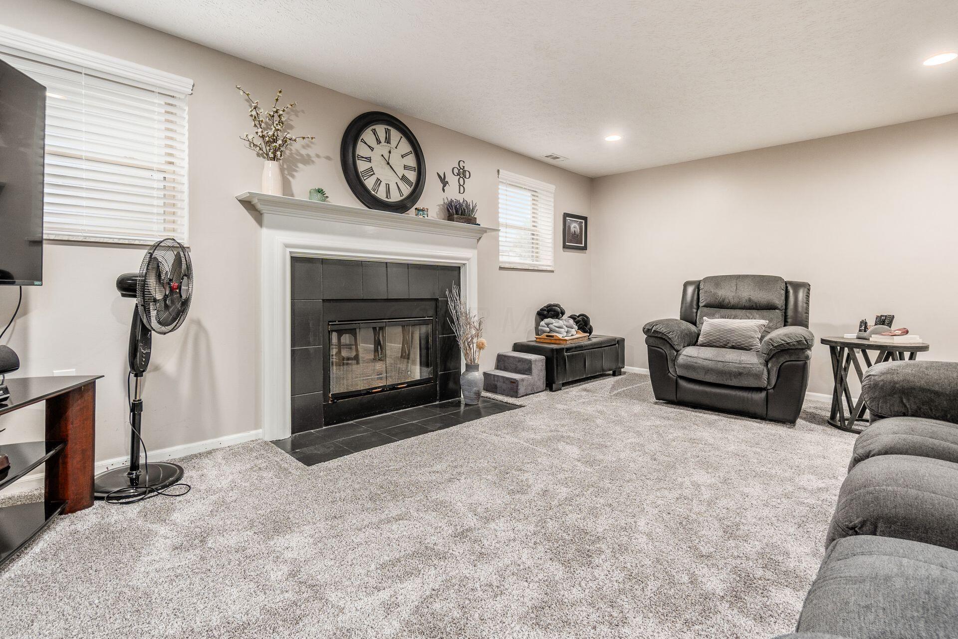 2817 Westrock Drive, Hilliard