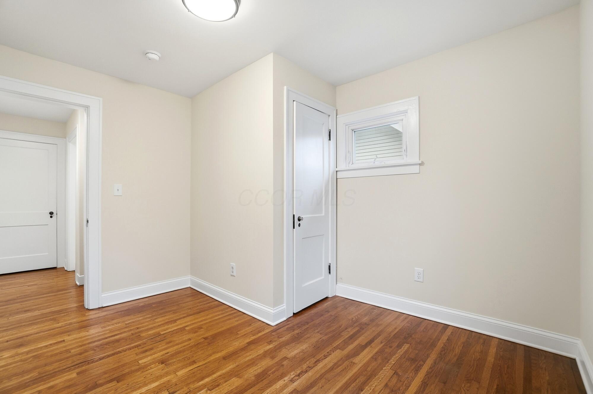 1129 Mulford Road