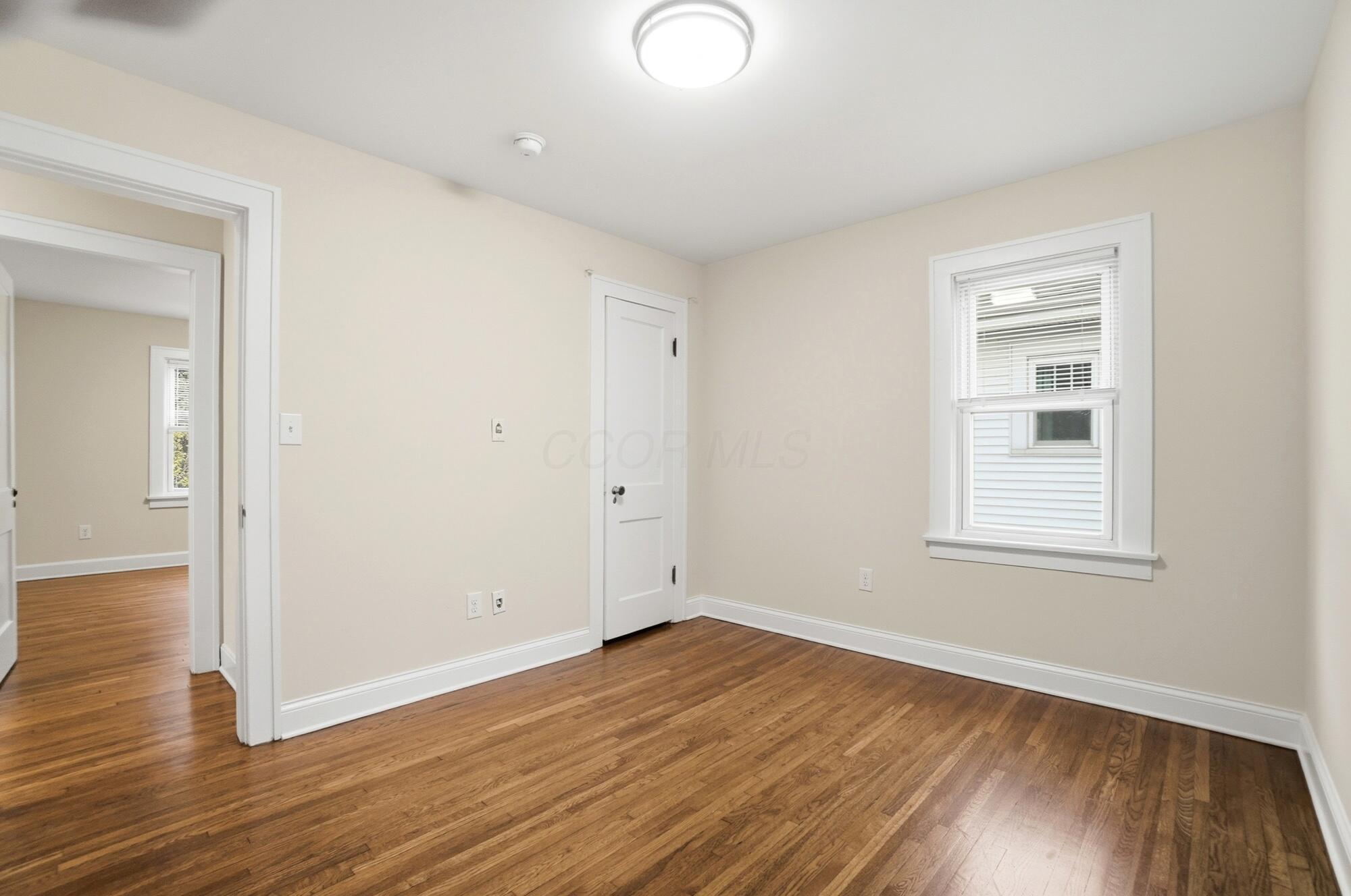 1129 Mulford Road