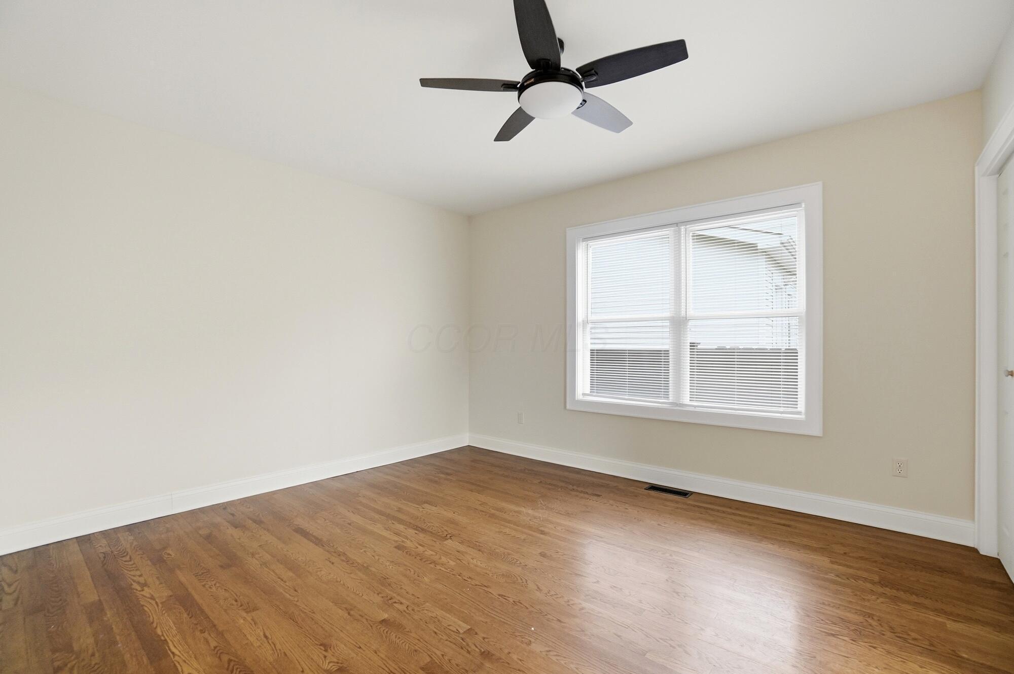 1129 Mulford Road