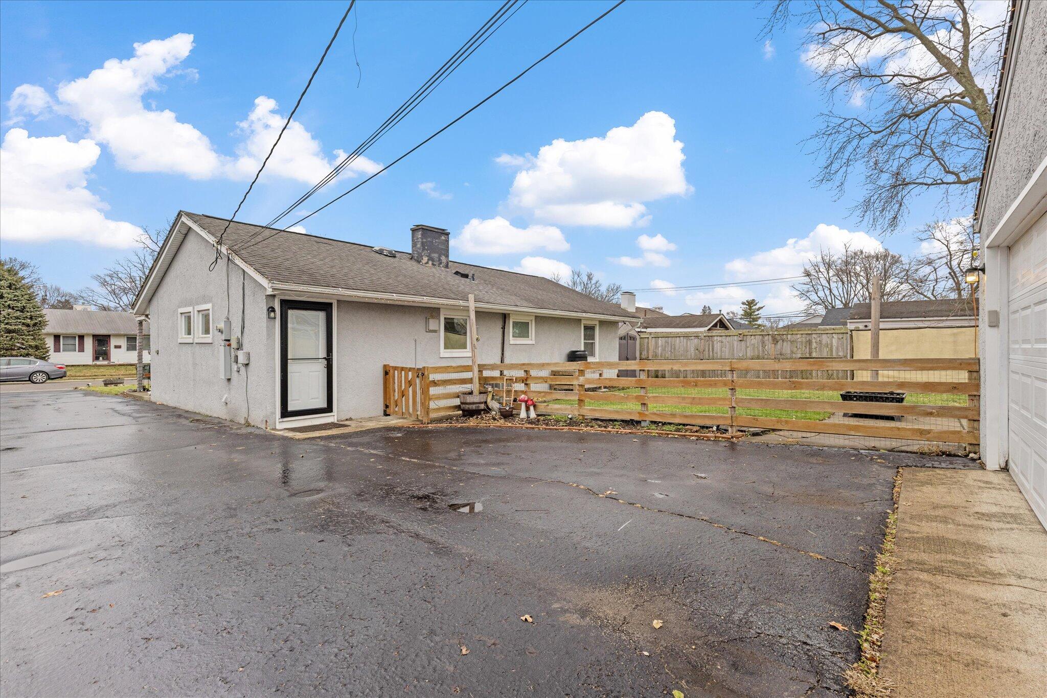 4263 Kerr Drive