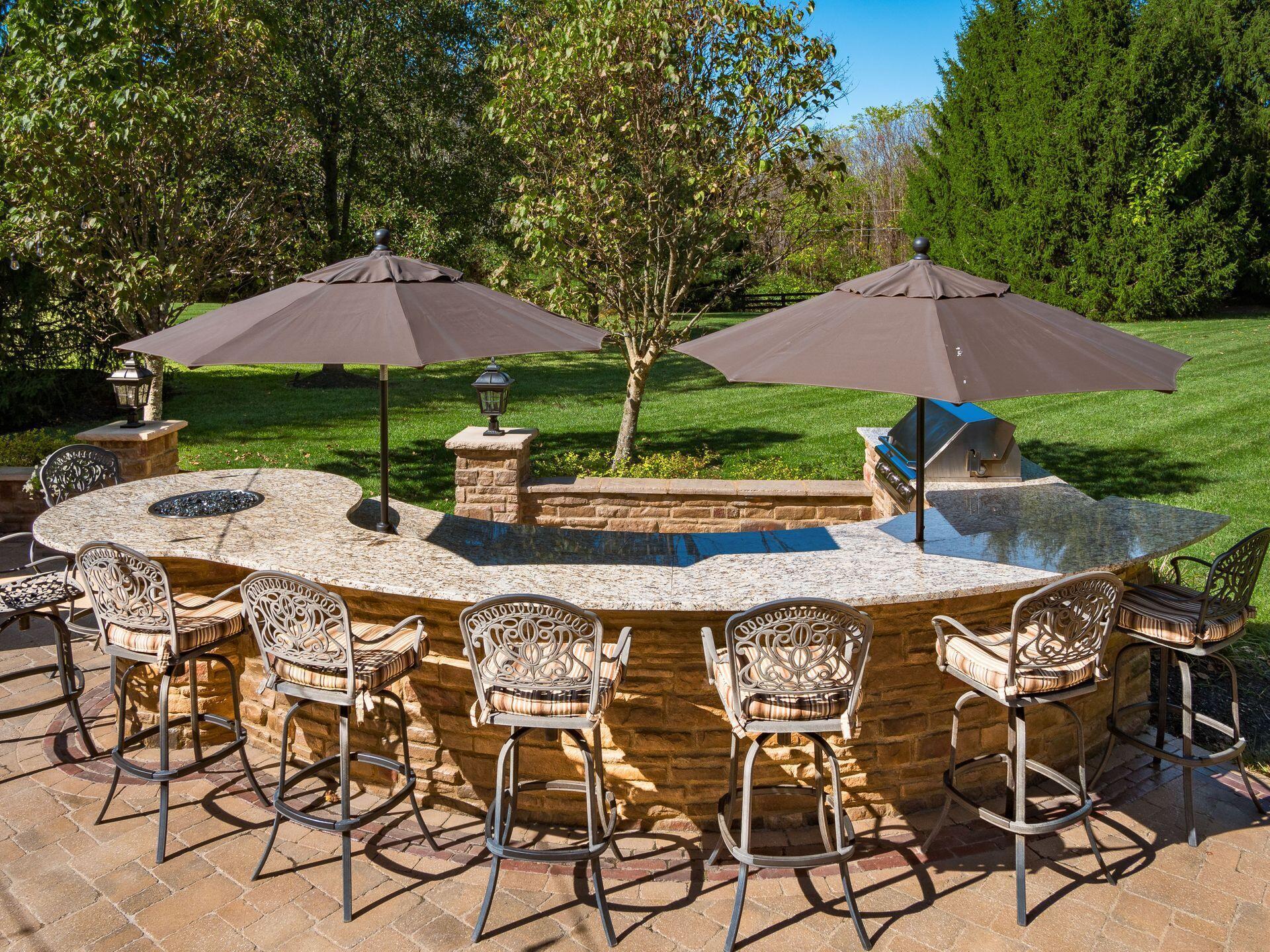 5208 Rosalind Boulevard