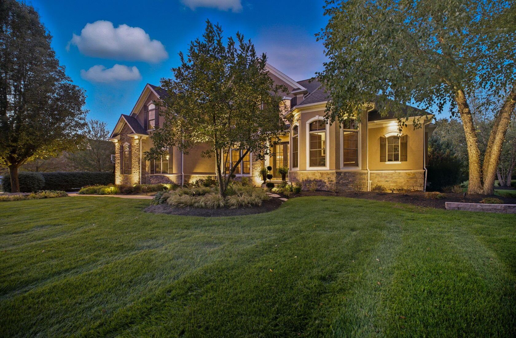 5208 Rosalind Boulevard