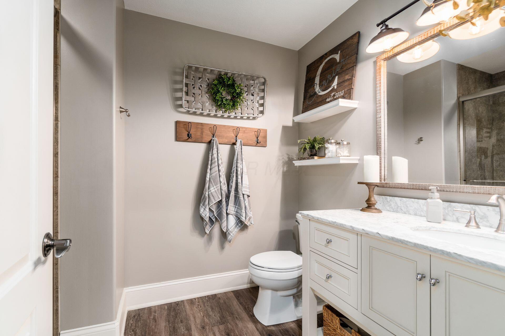 5208 Rosalind Boulevard