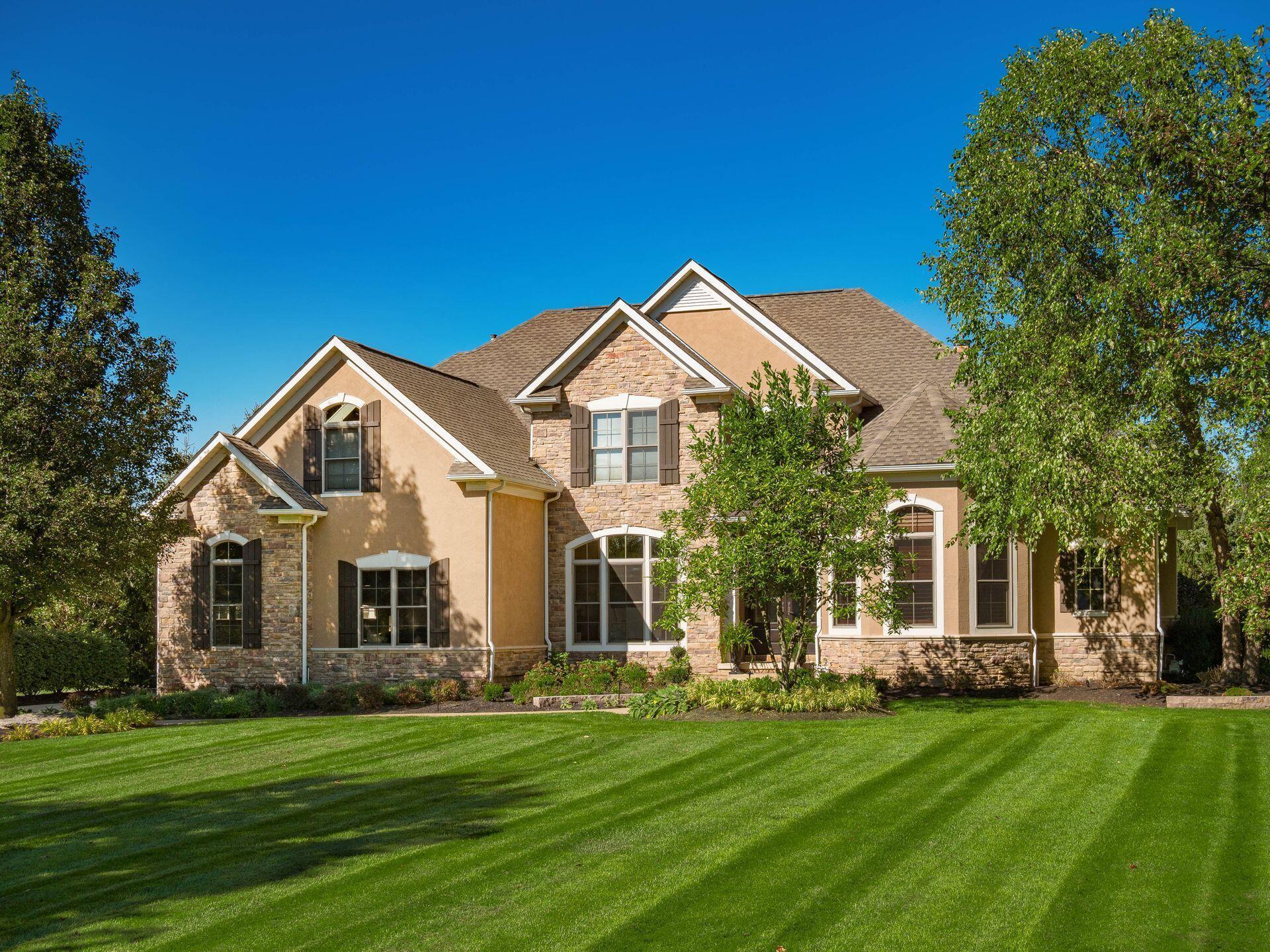 5208 Rosalind Boulevard