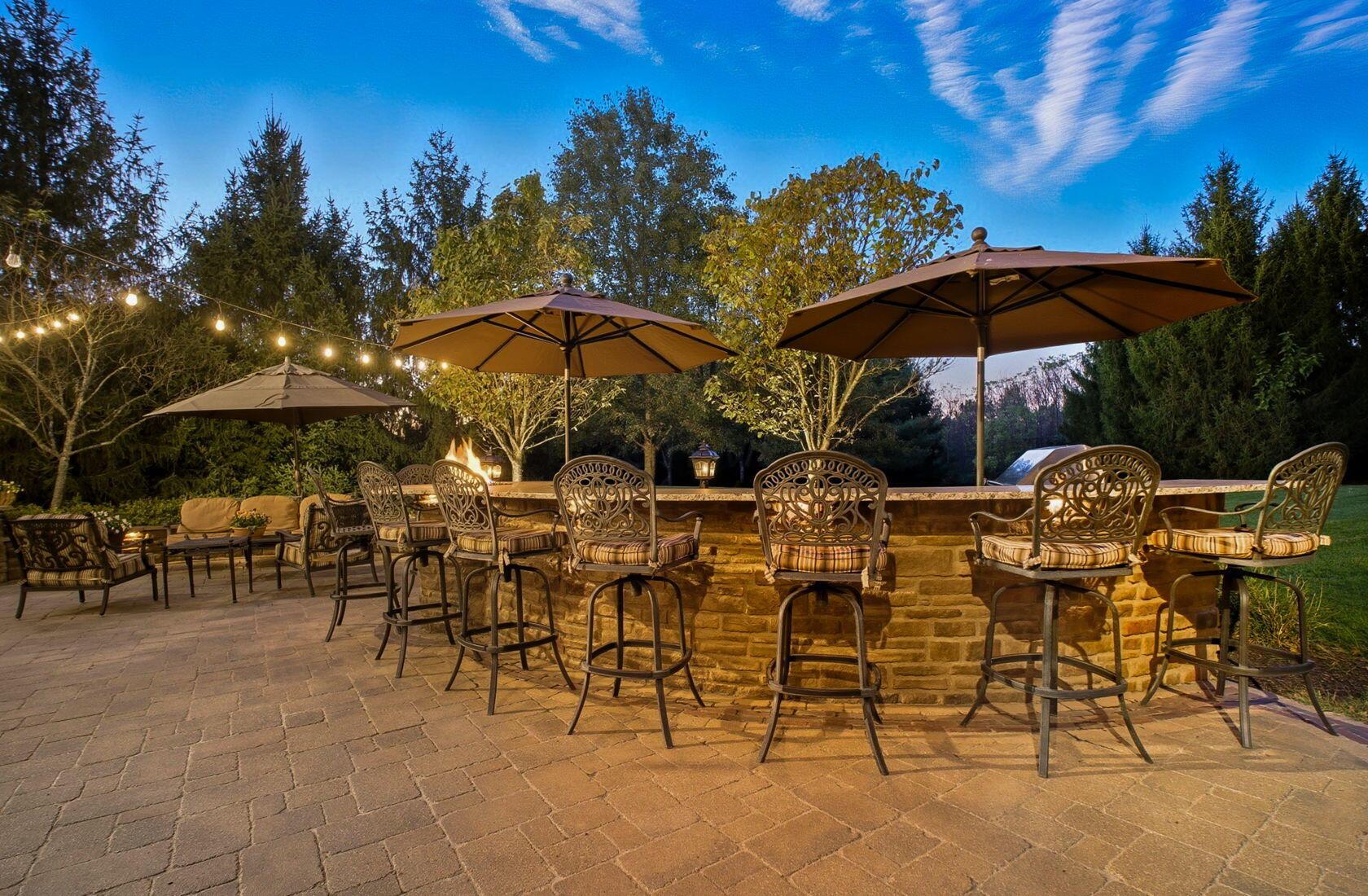 5208 Rosalind Boulevard