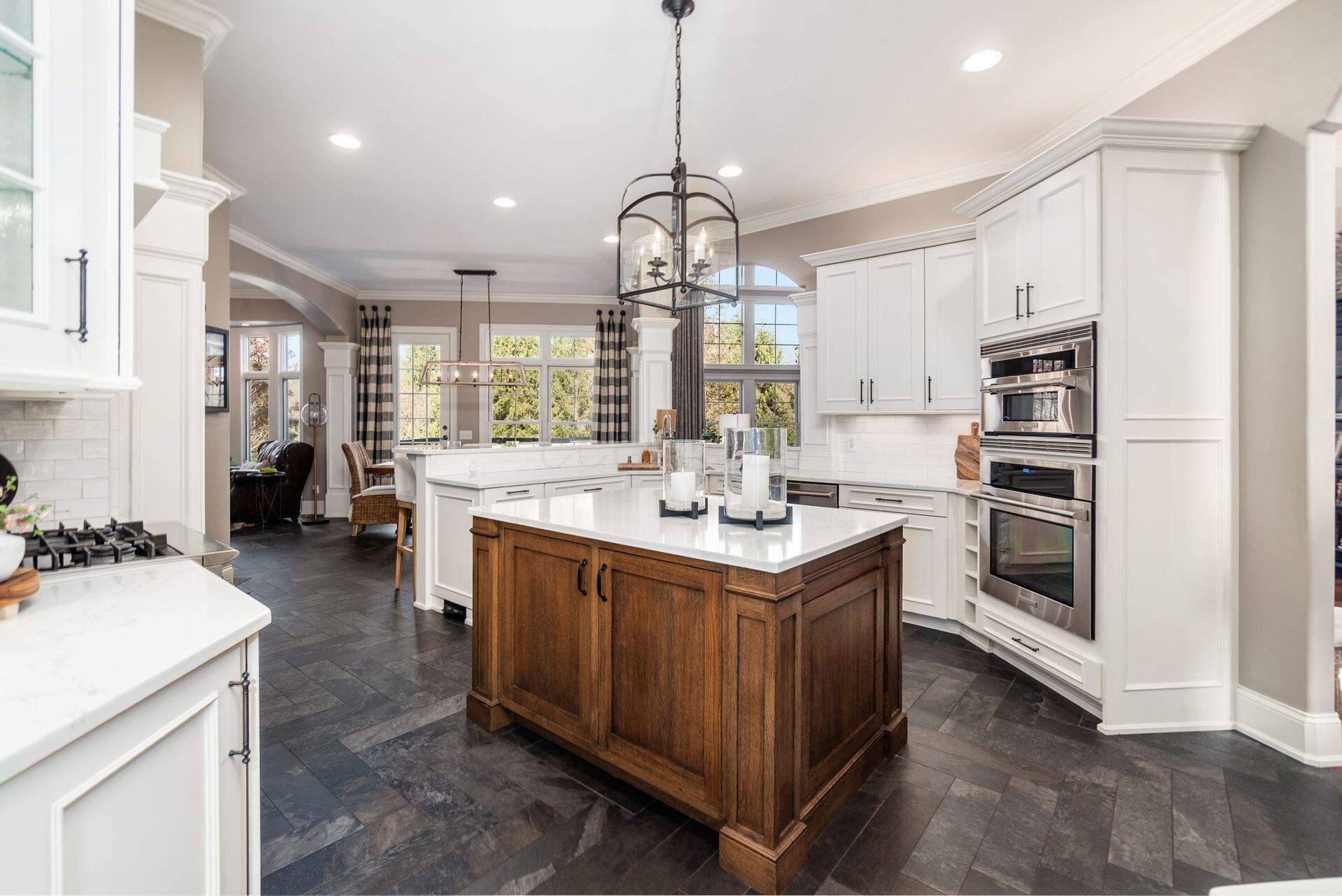 5208 Rosalind Boulevard