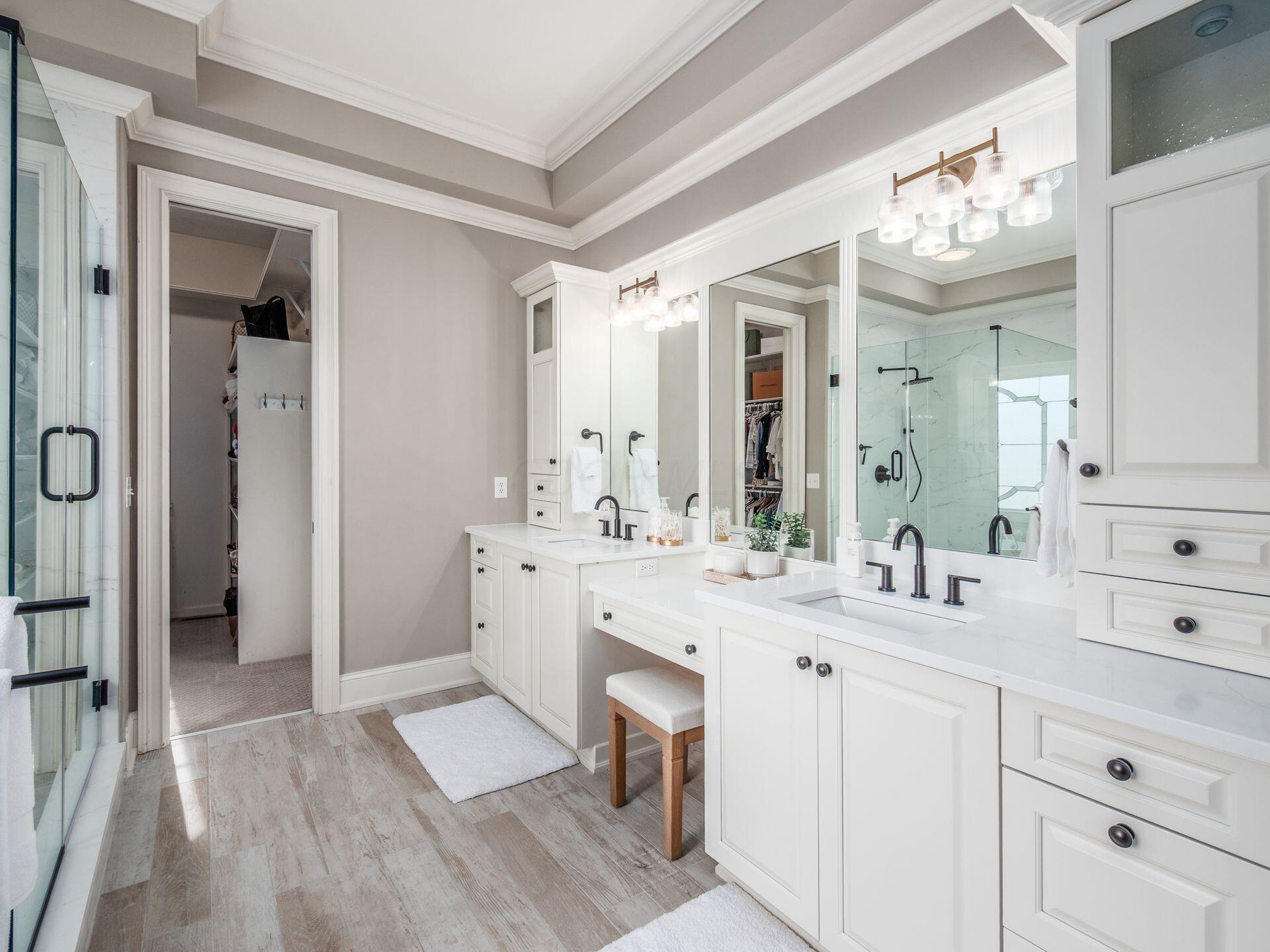 5208 Rosalind Boulevard