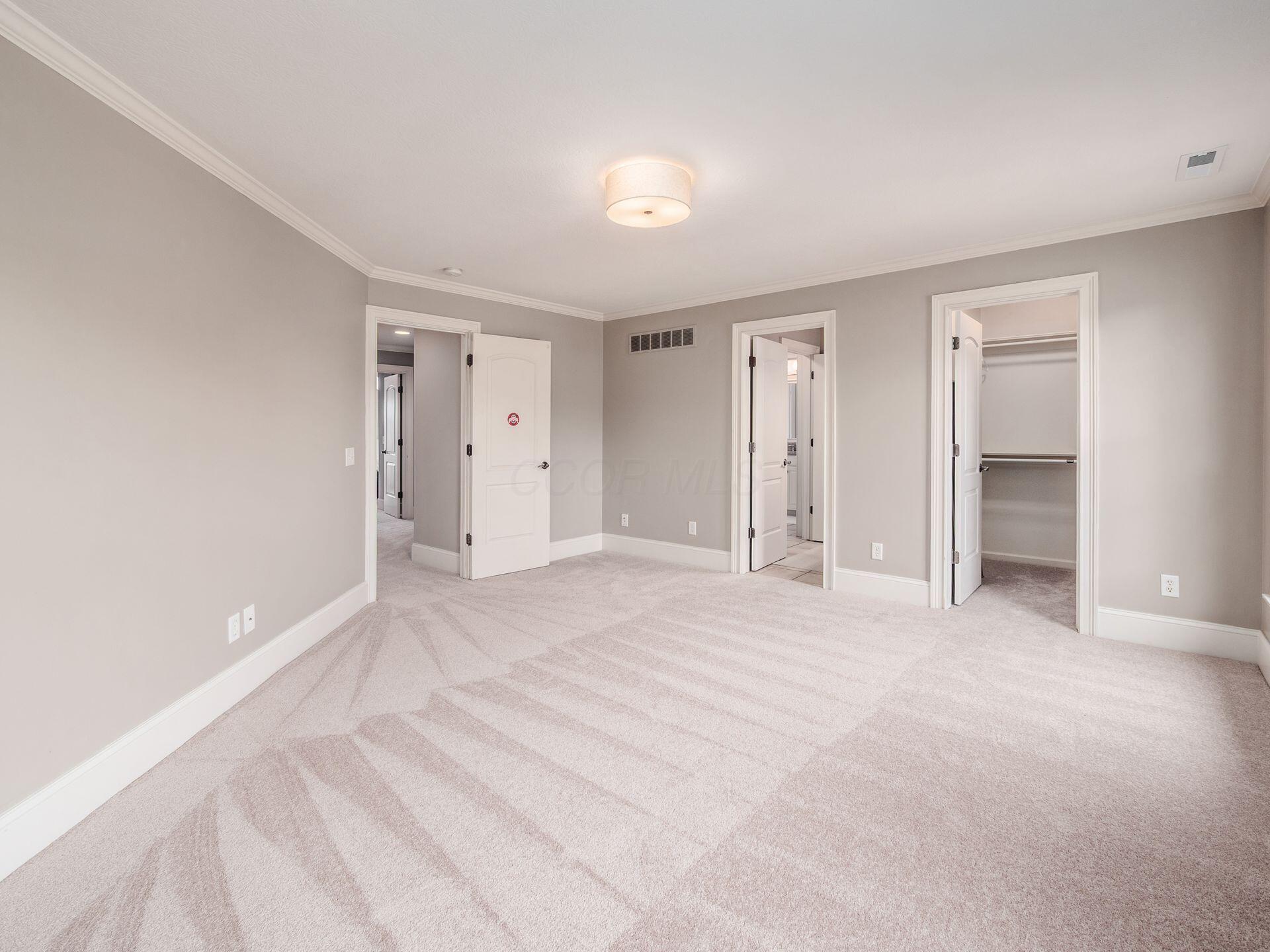 5208 Rosalind Boulevard