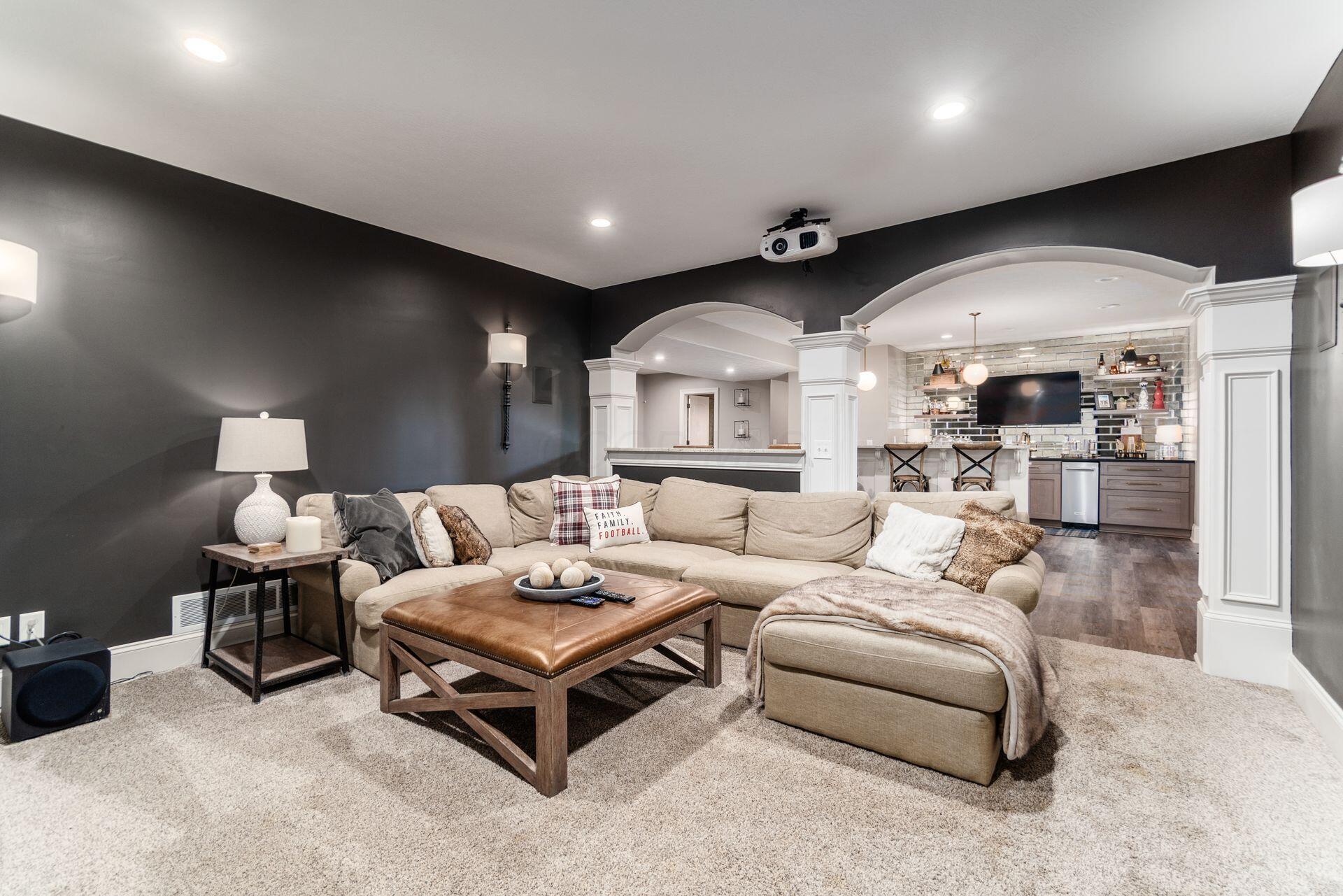 5208 Rosalind Boulevard