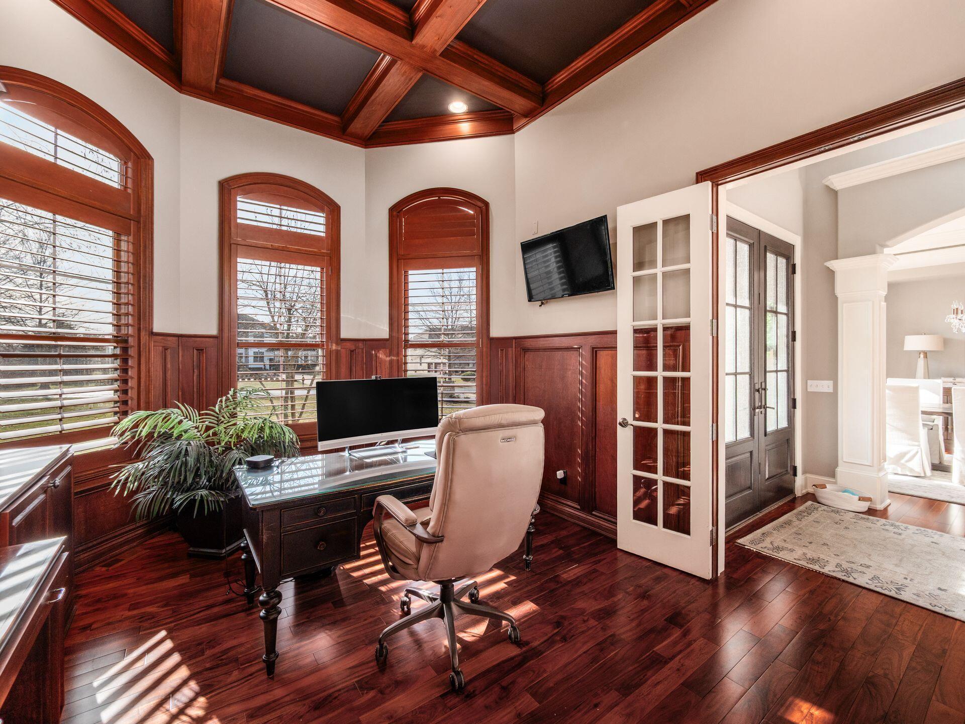 5208 Rosalind Boulevard