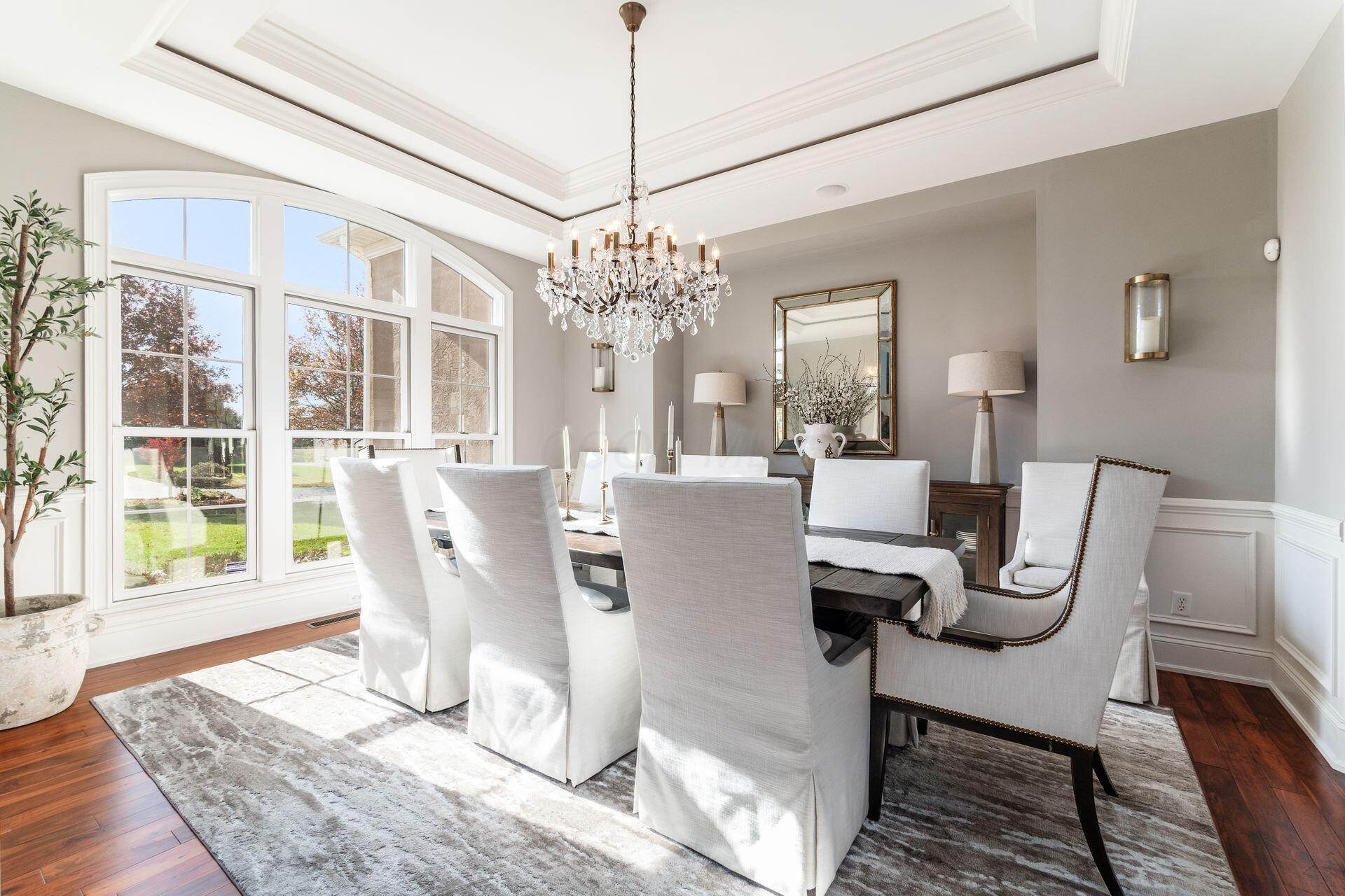 5208 Rosalind Boulevard