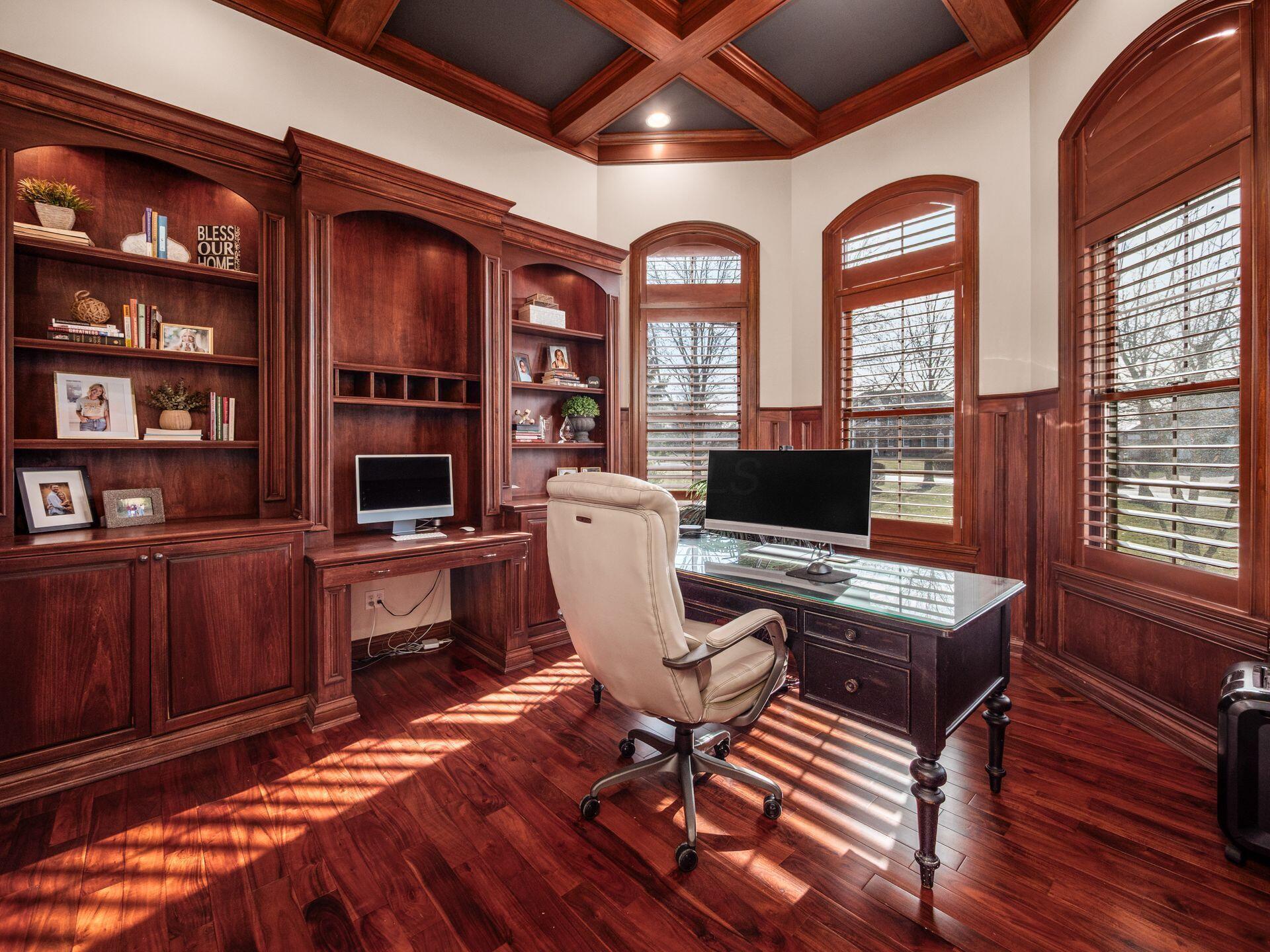 5208 Rosalind Boulevard