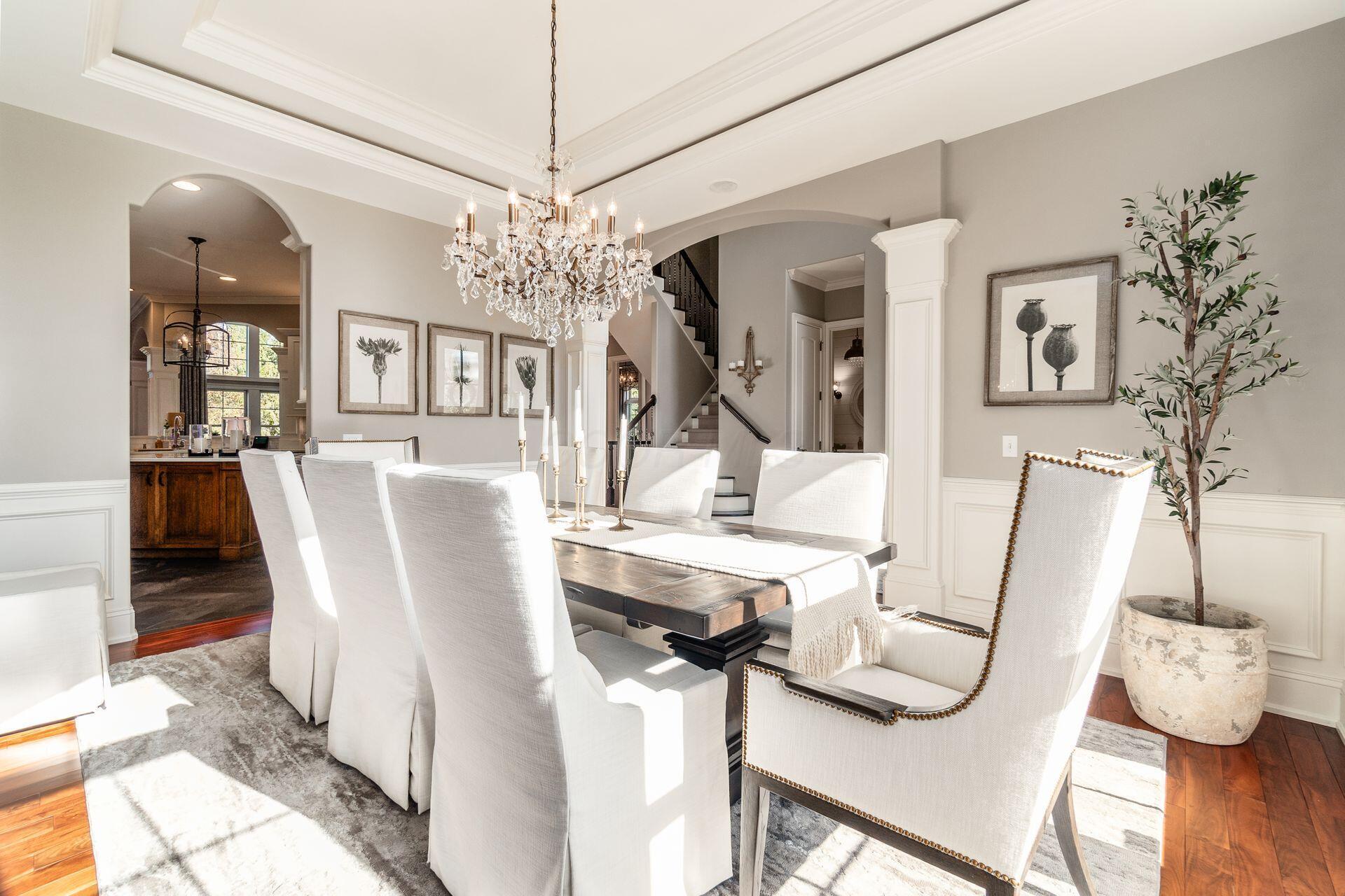 5208 Rosalind Boulevard