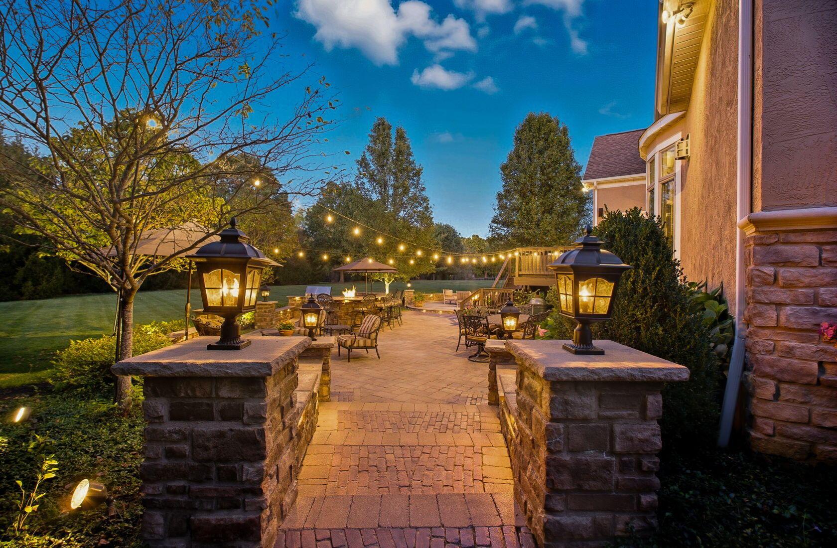 5208 Rosalind Boulevard