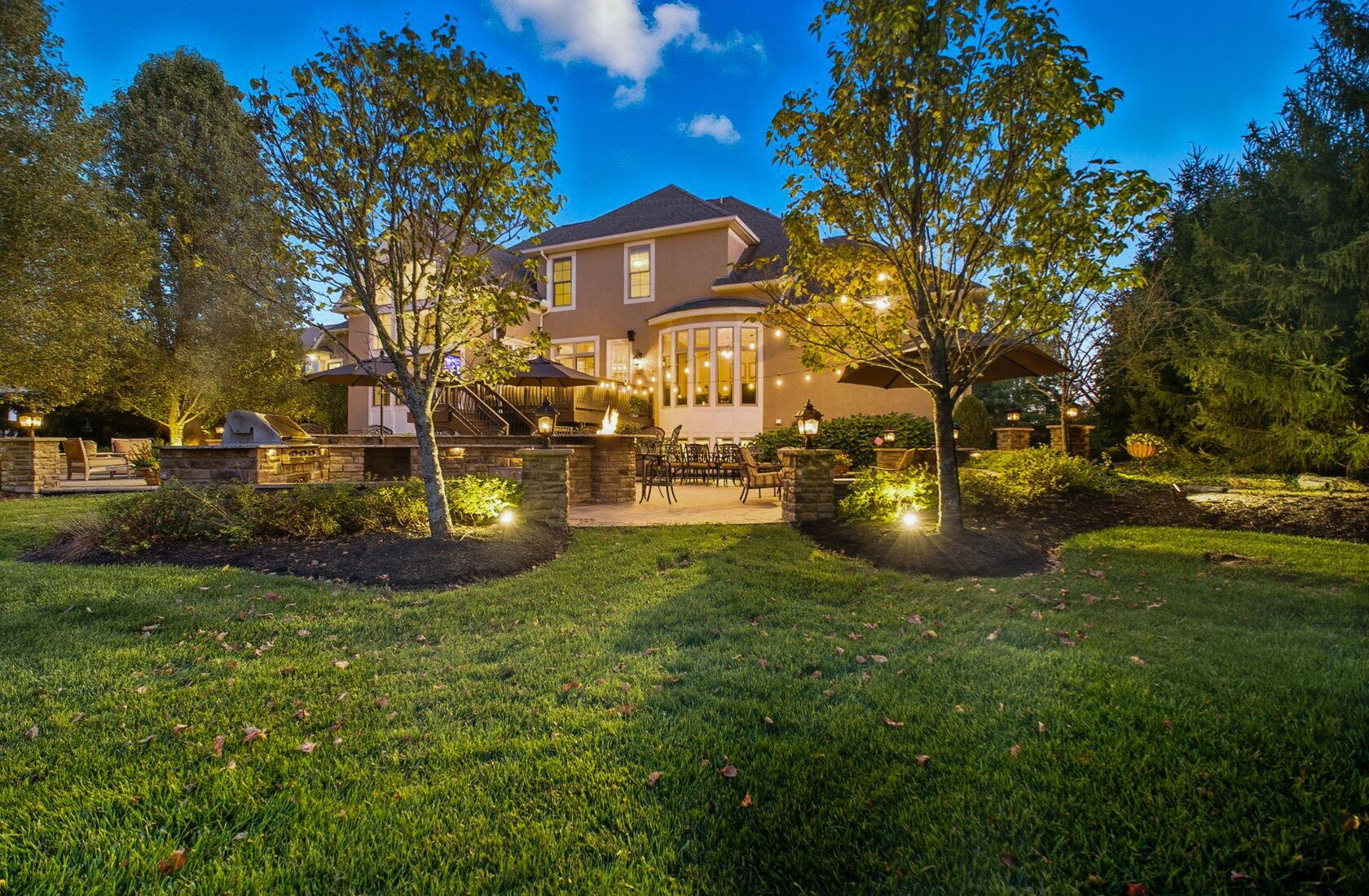 5208 Rosalind Boulevard