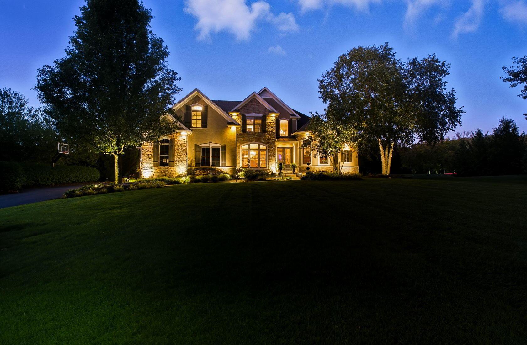 5208 Rosalind Boulevard