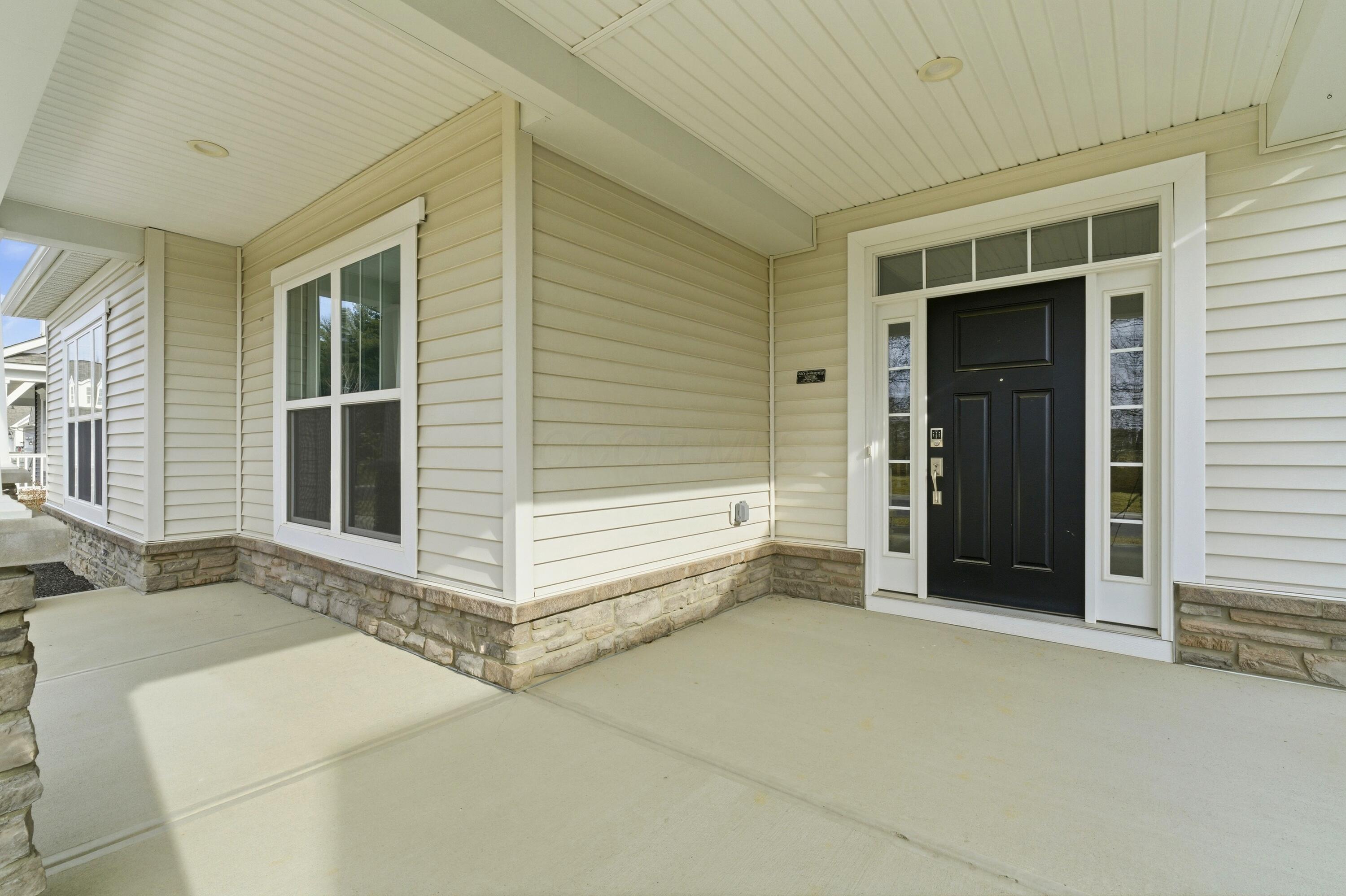 5552 Jessica Lane W
