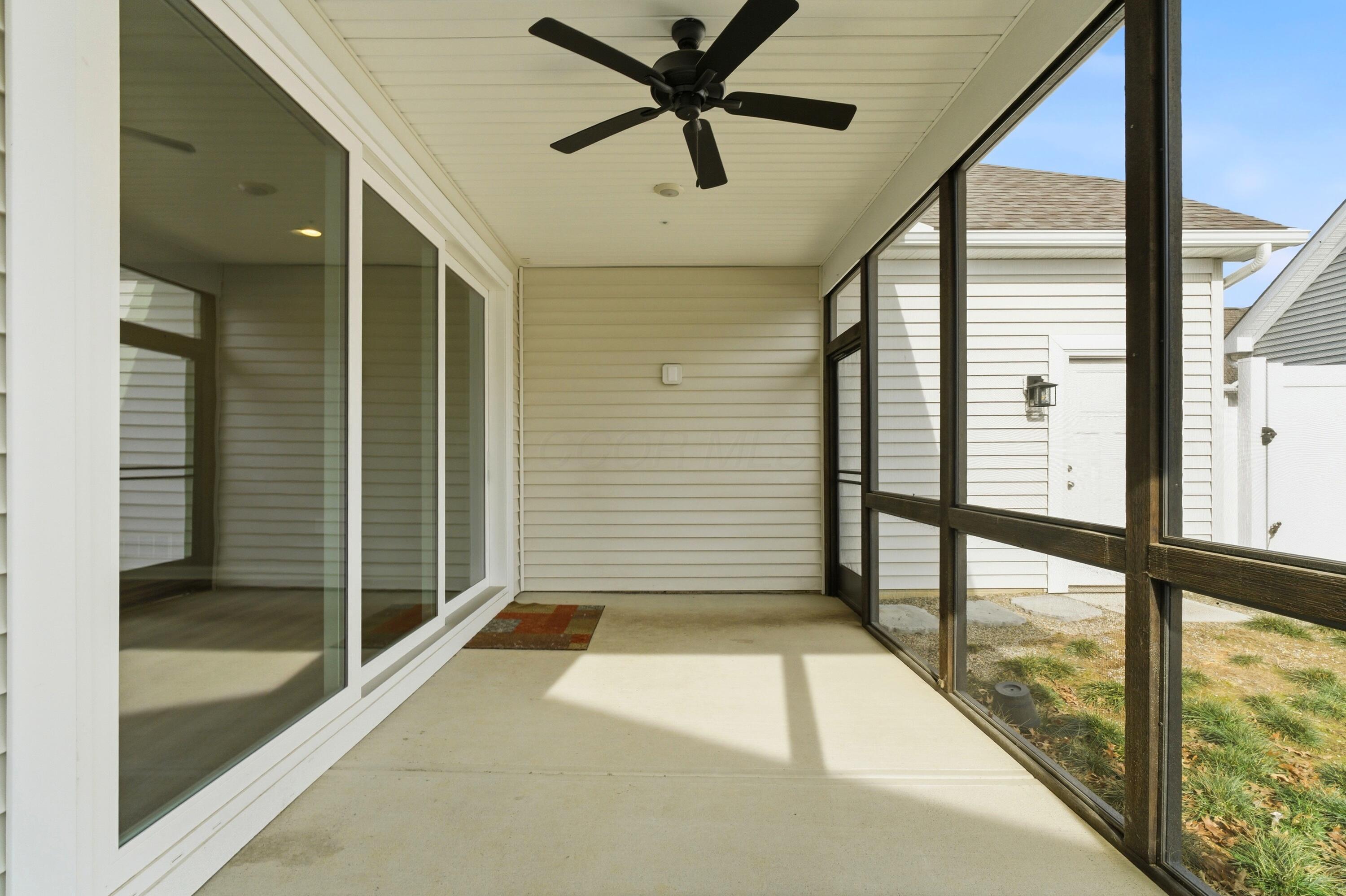 5552 Jessica Lane W