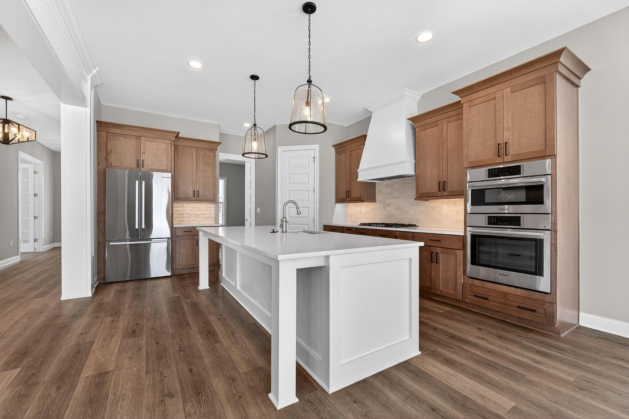 11407 Gold Finch Drive