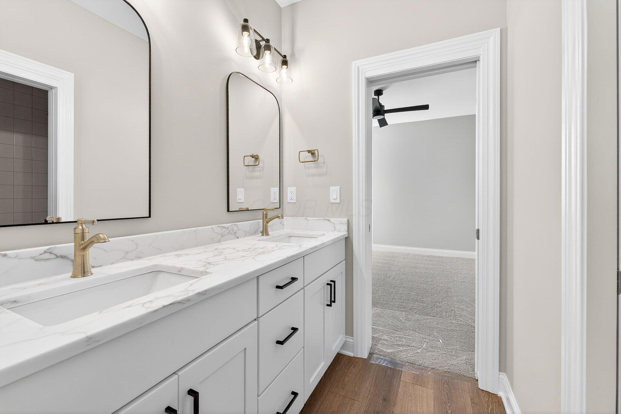 11407 Gold Finch Drive