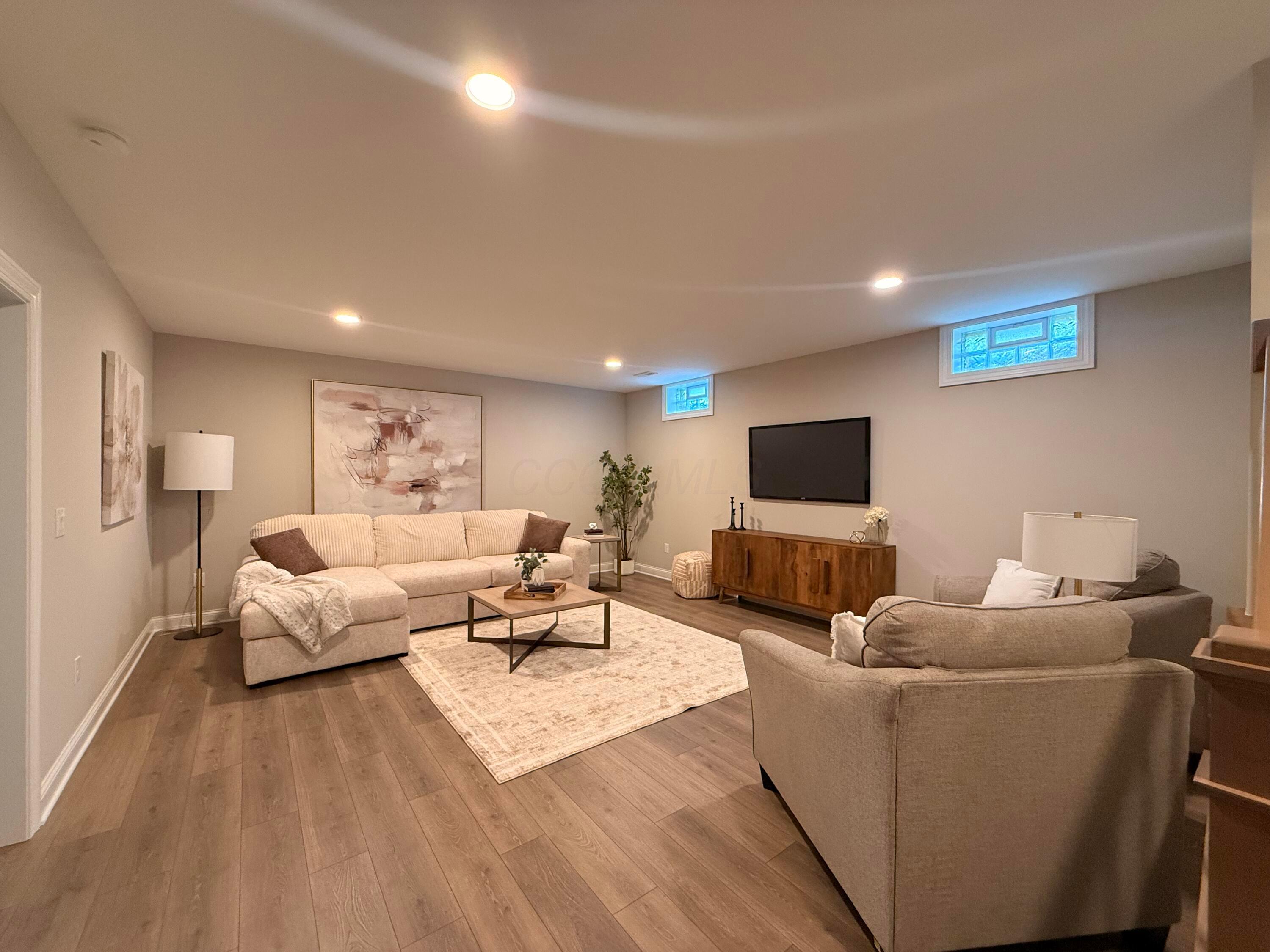 11407 Gold Finch Drive