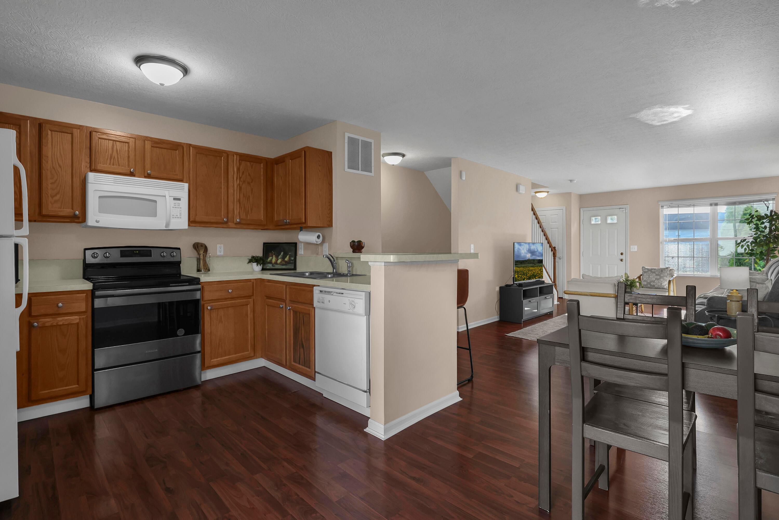 1010 Hartford Village Boulevard