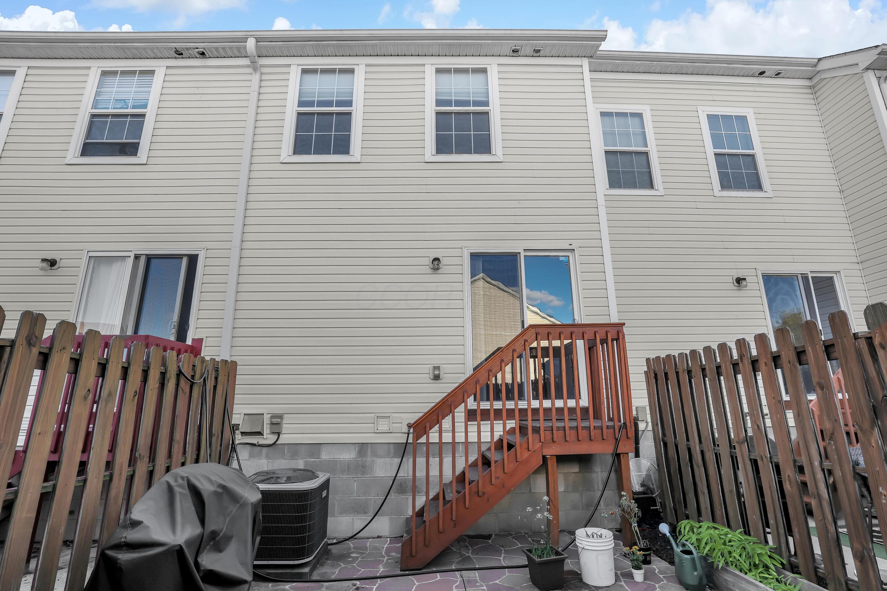 1010 Hartford Village Boulevard