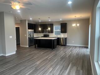2712 Drycreek Court