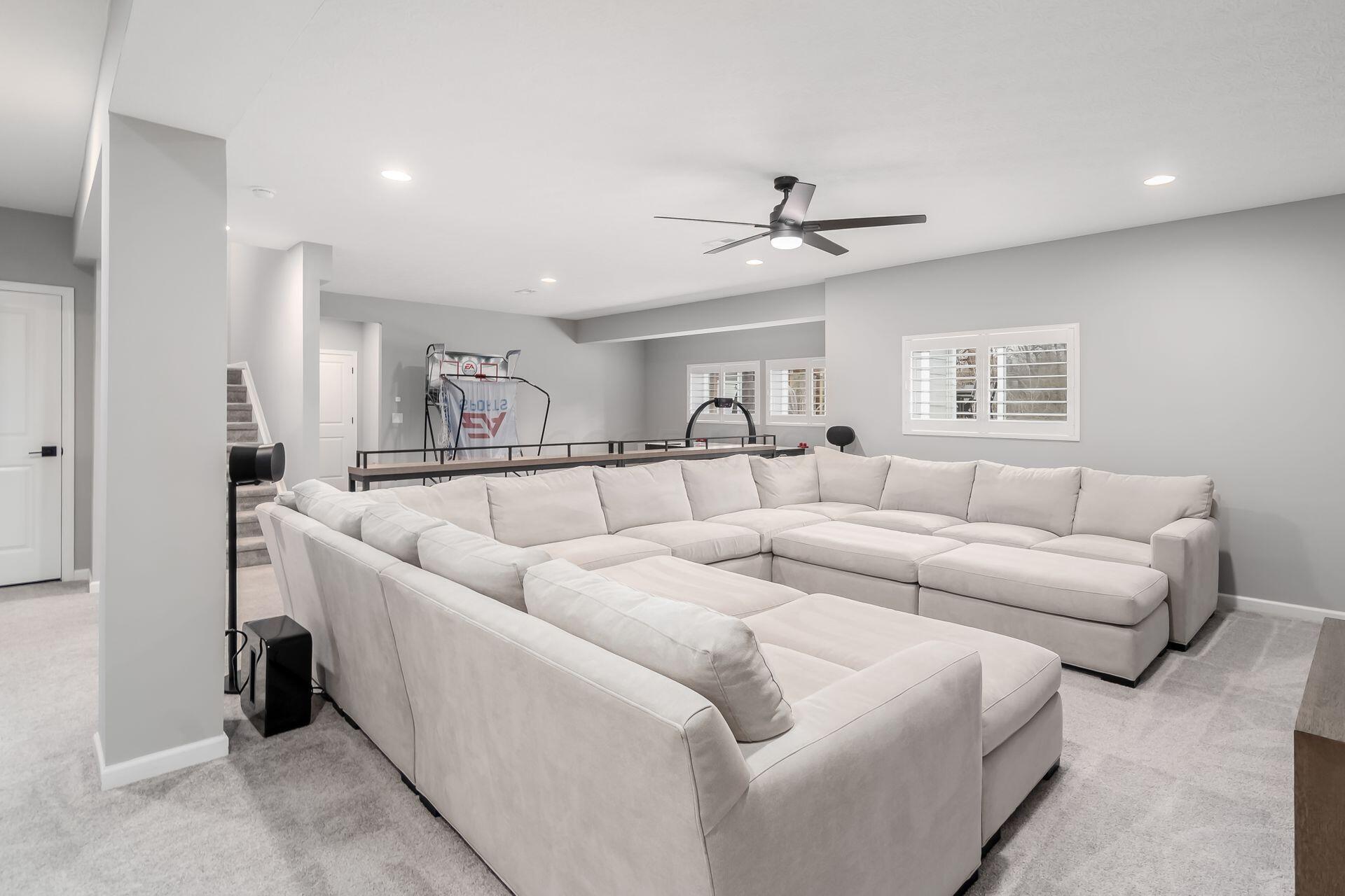 4532 Coyote Crossing