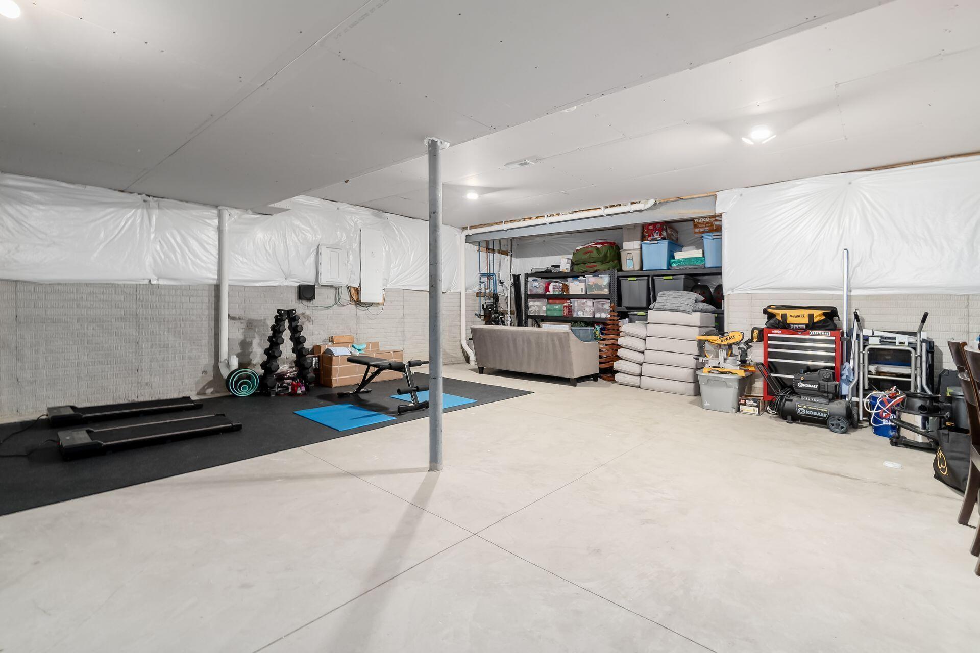 4532 Coyote Crossing