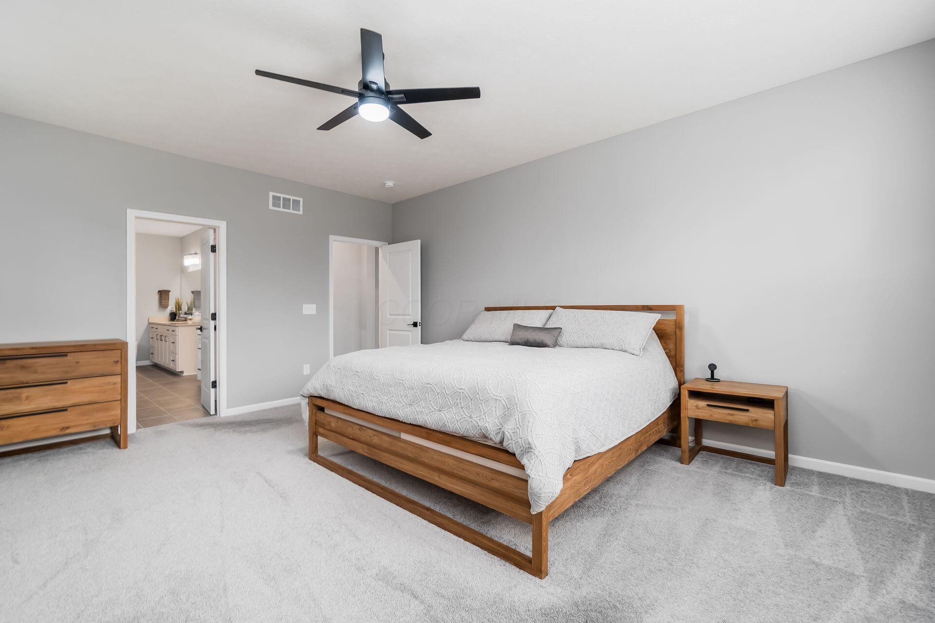 4532 Coyote Crossing