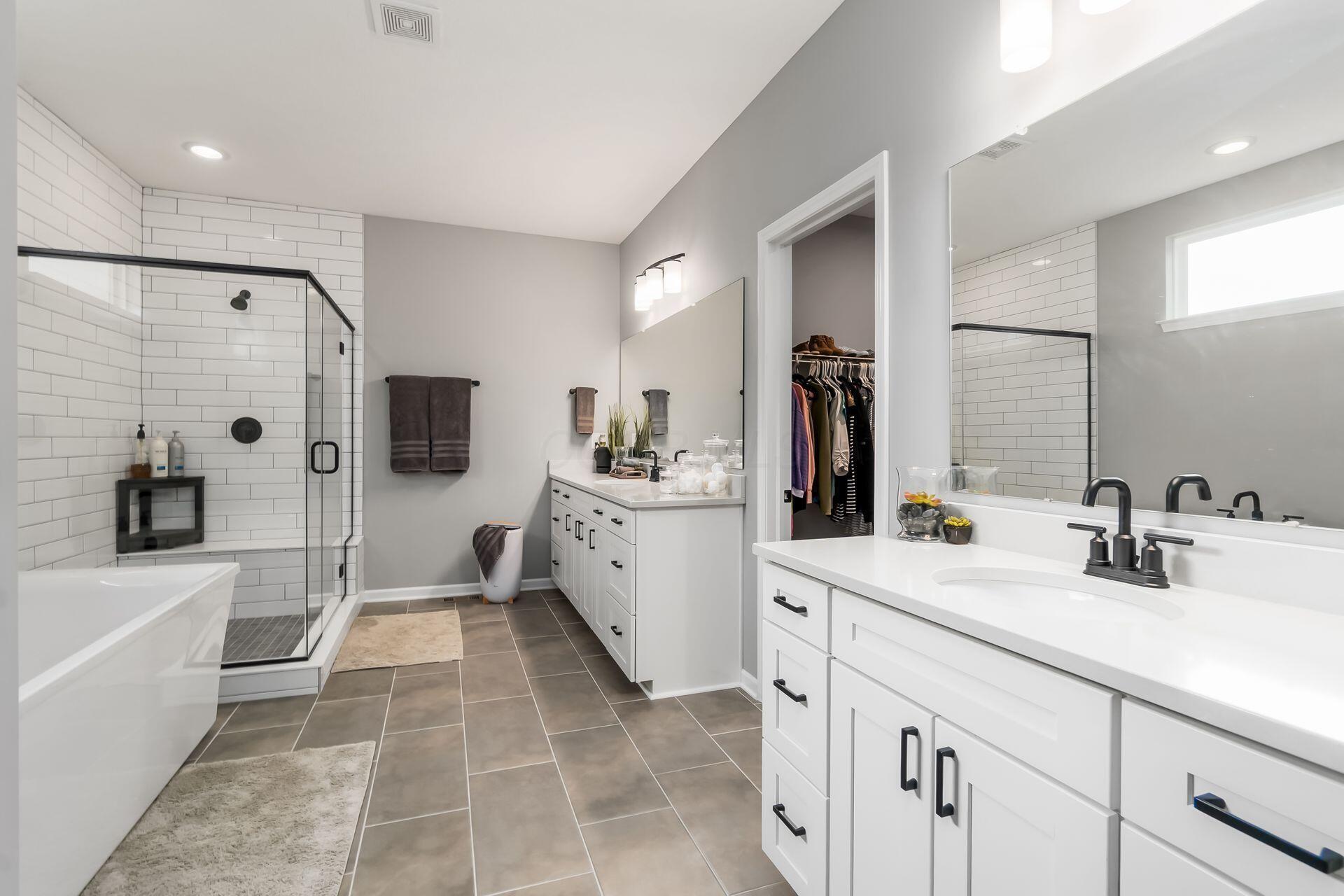 4532 Coyote Crossing