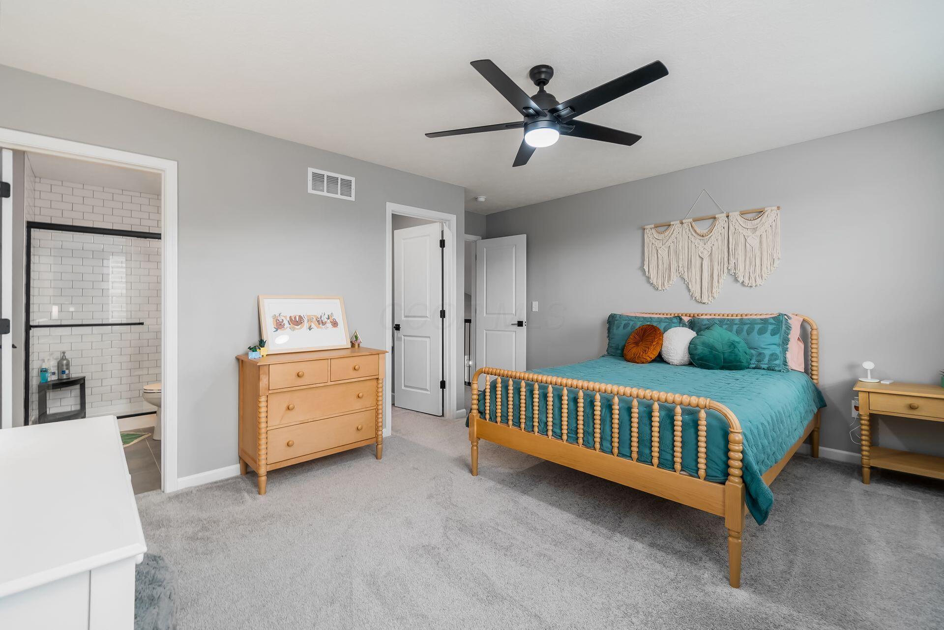 4532 Coyote Crossing