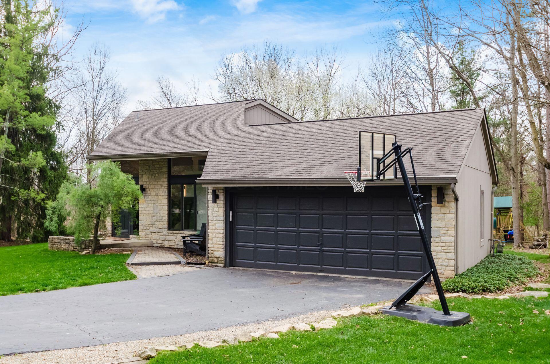 83 Forest Ridge Court