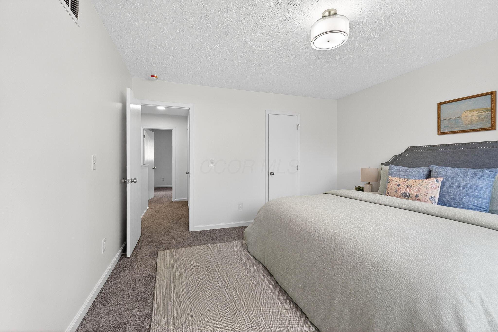 975 Hidden Acres Court, 975