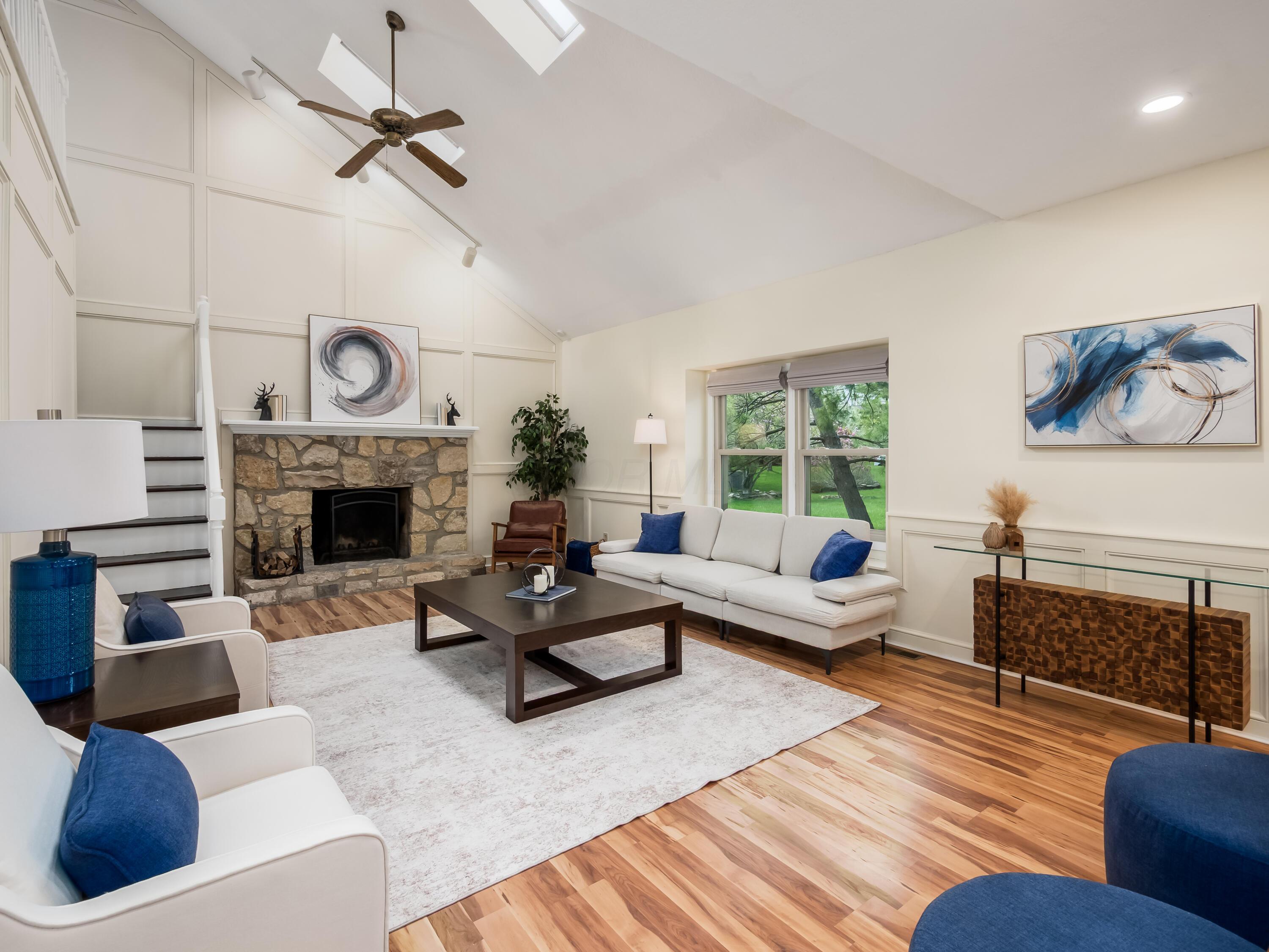 327 Whetstone Drive W