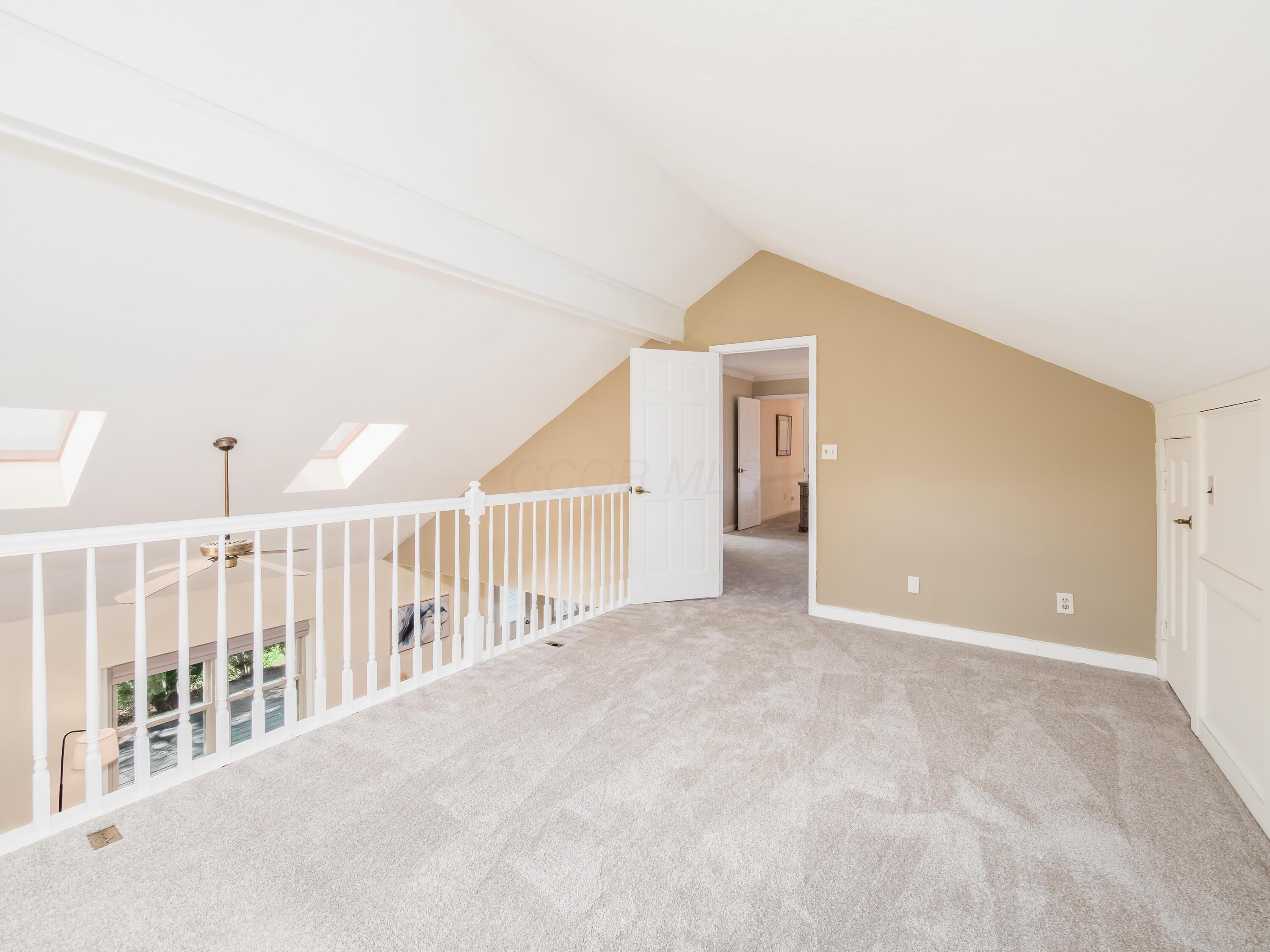327 Whetstone Drive W