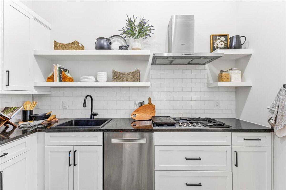 11115 Plum Ridge Place