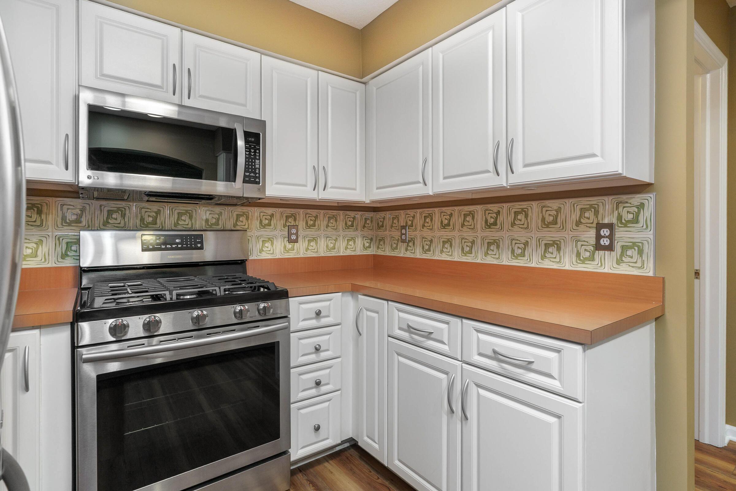 5454 Aubrey Loop, 2