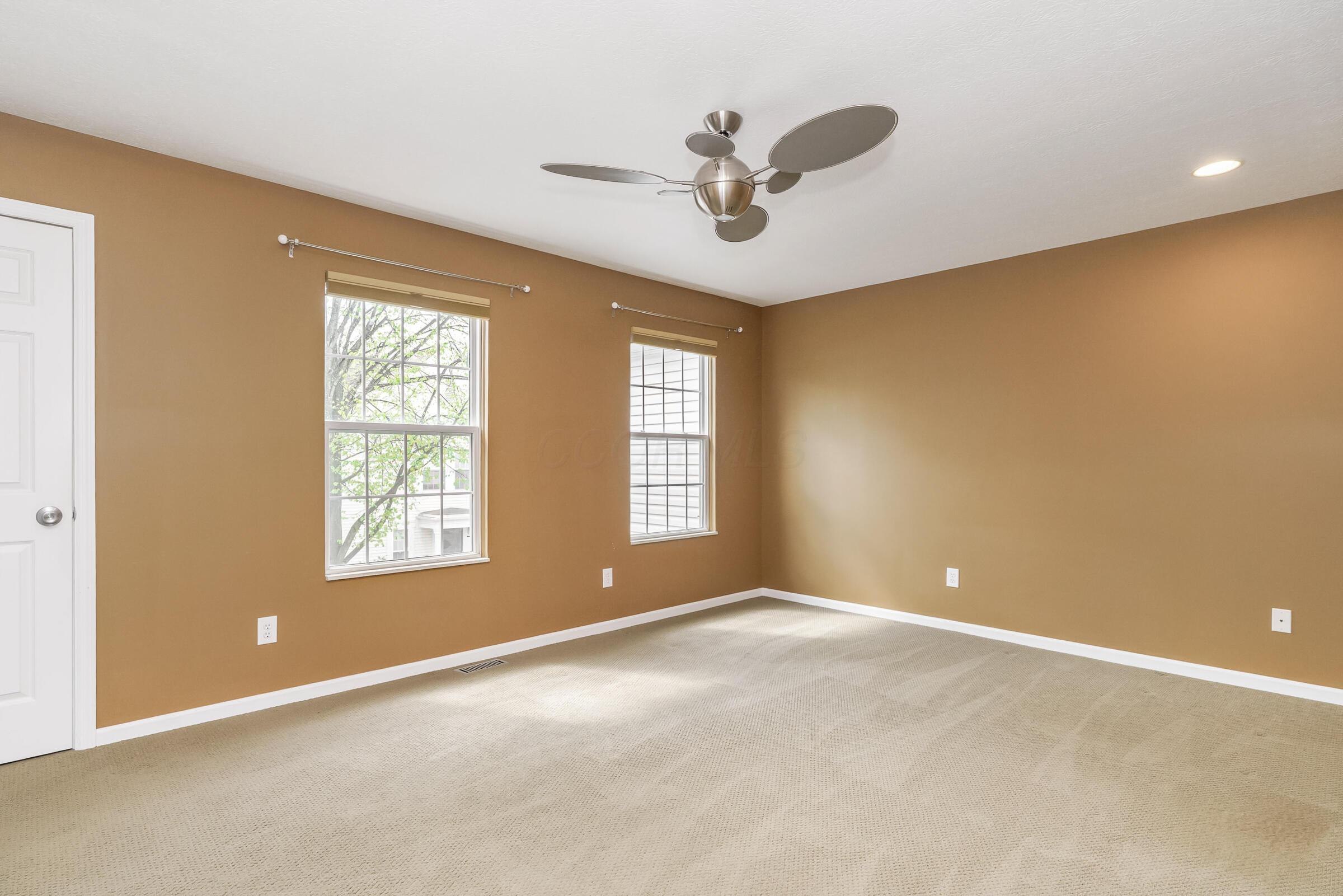 5454 Aubrey Loop, 2