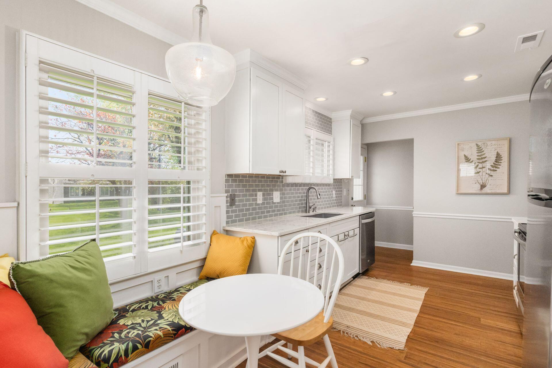 3478 Colchester Road