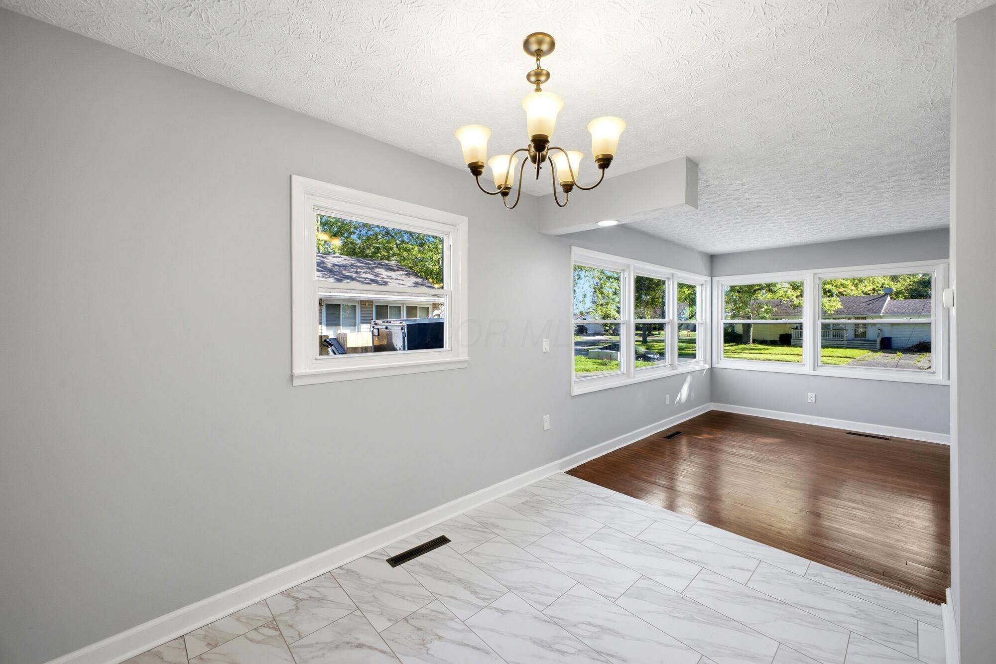 1189 Simpson Drive
