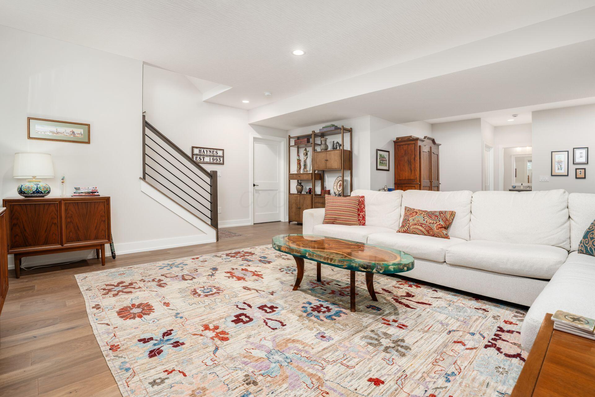 11375 Gold Finch Drive