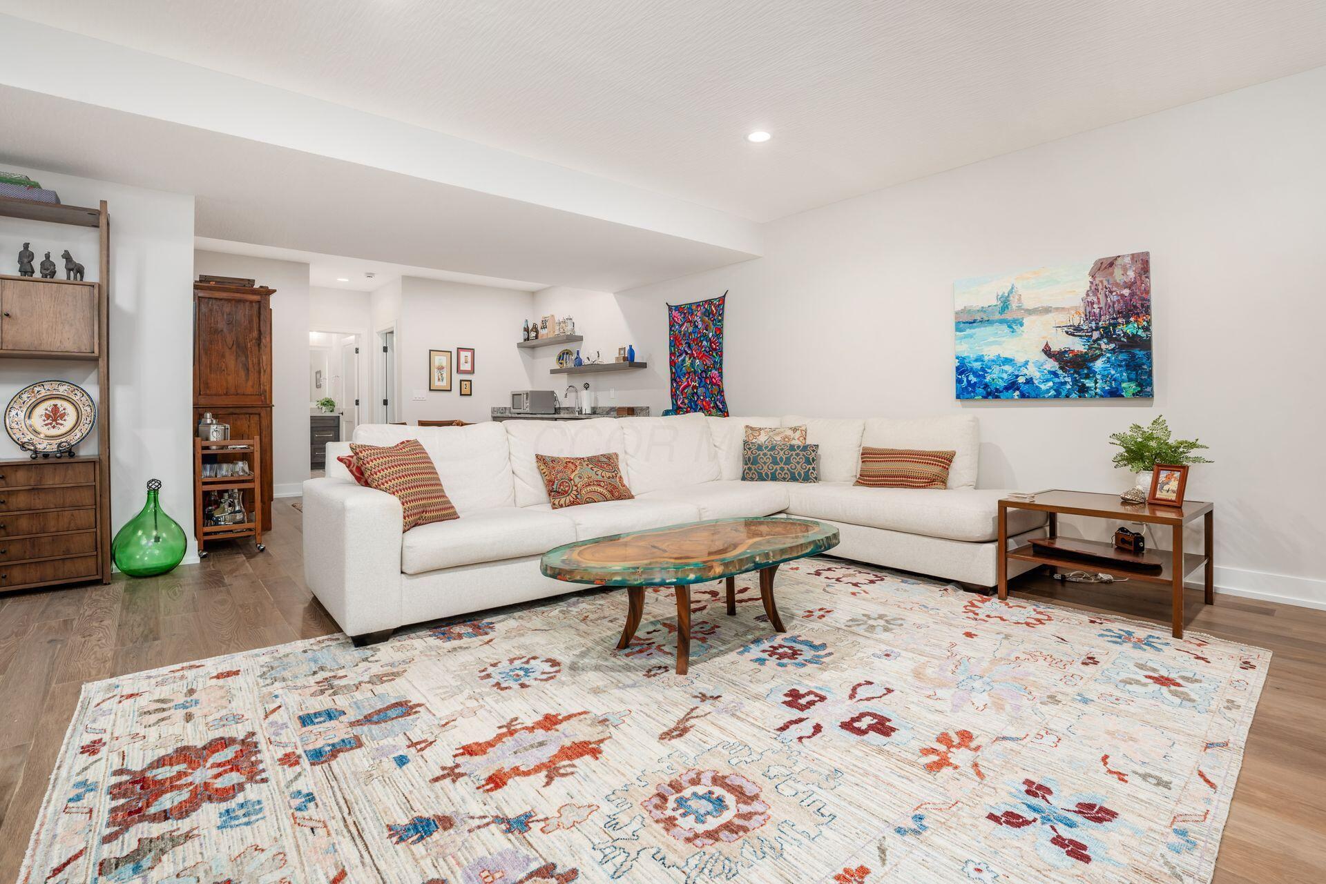 11375 Gold Finch Drive