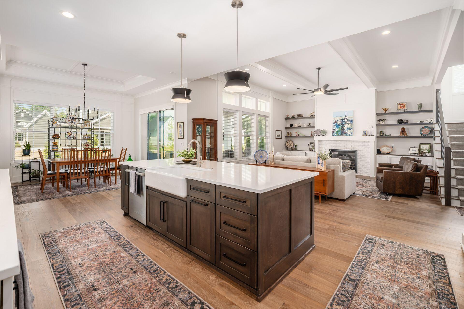 11375 Gold Finch Drive