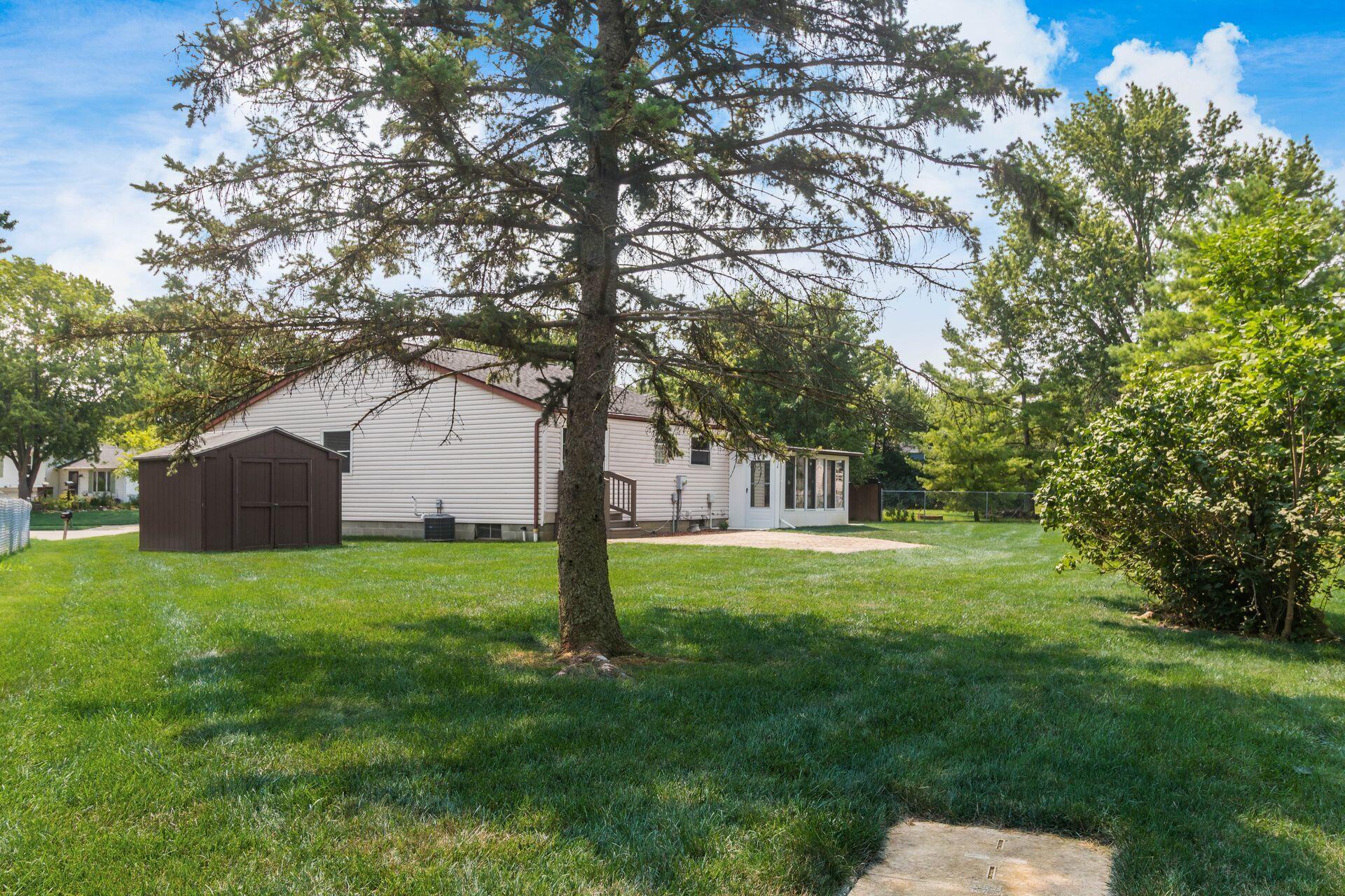 2220 Orinda Court