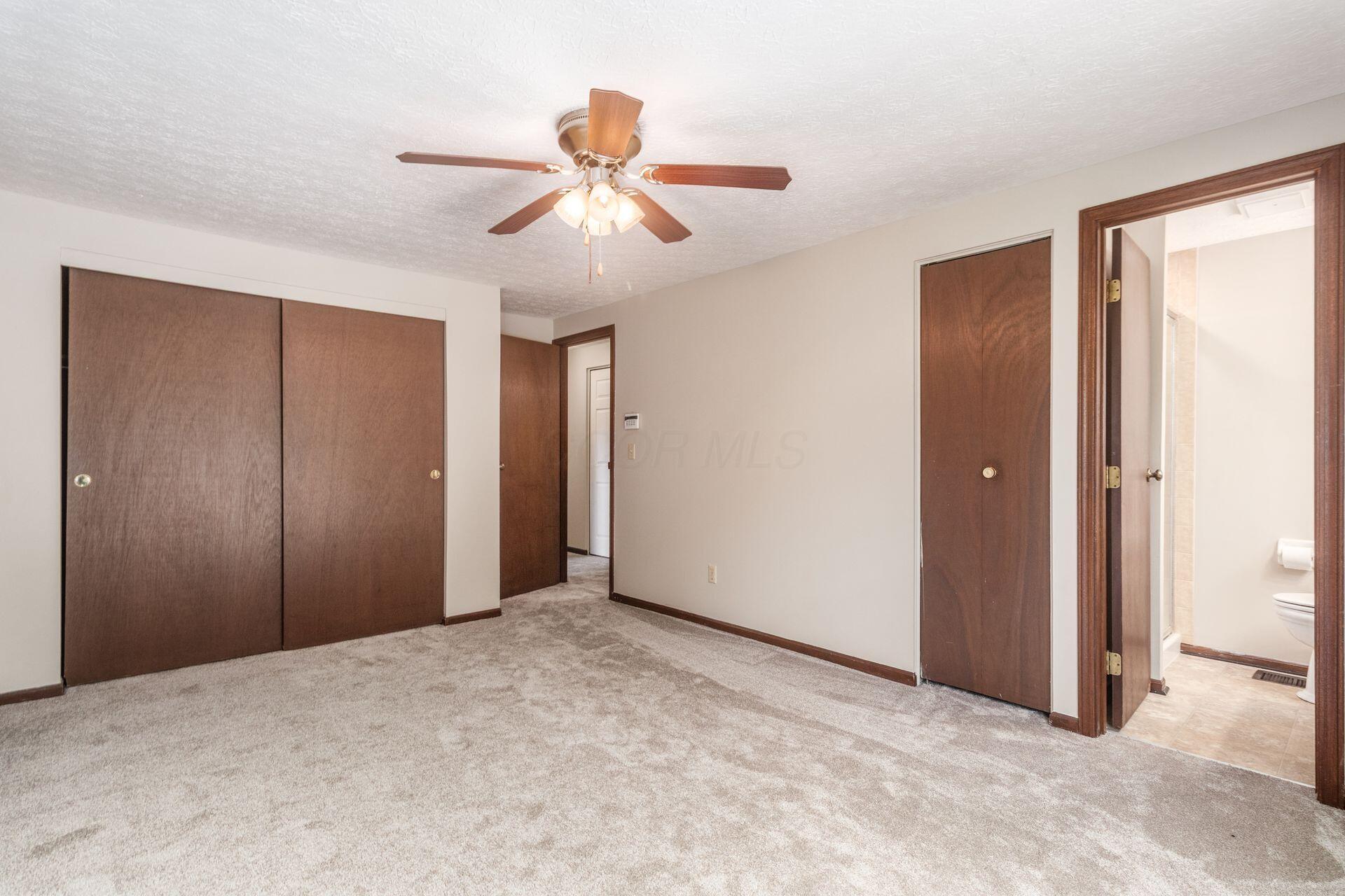 2220 Orinda Court