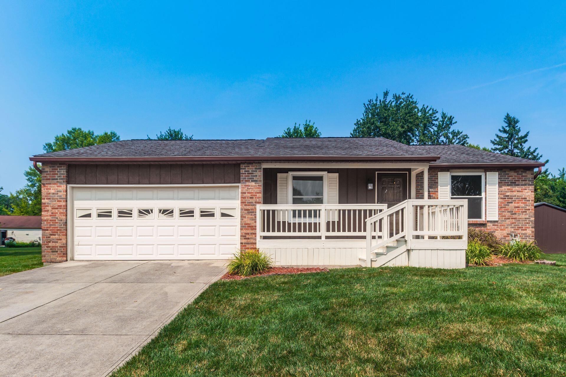 2220 Orinda Court